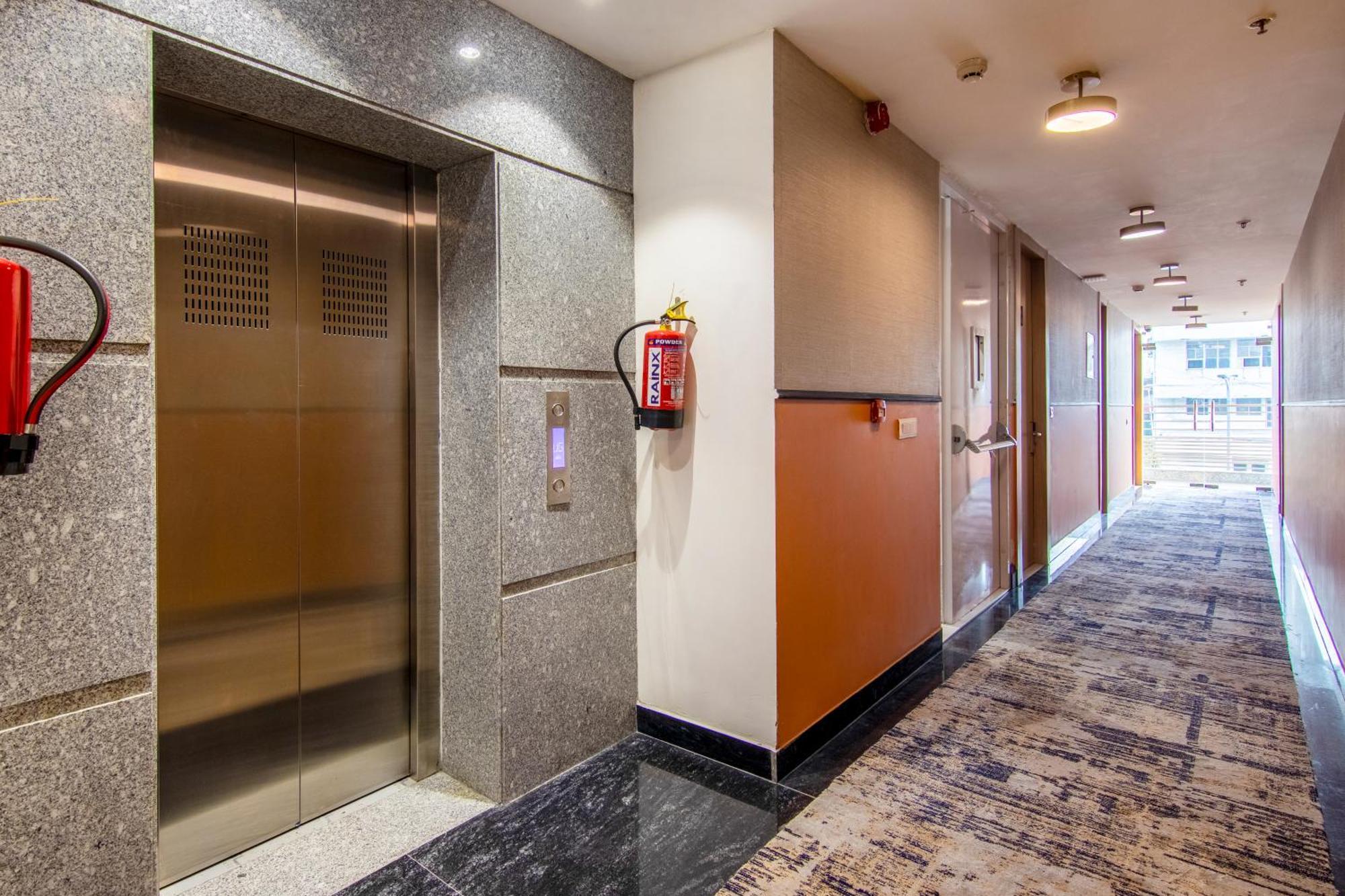 Hotel The Orion Elite - Park New Delhi