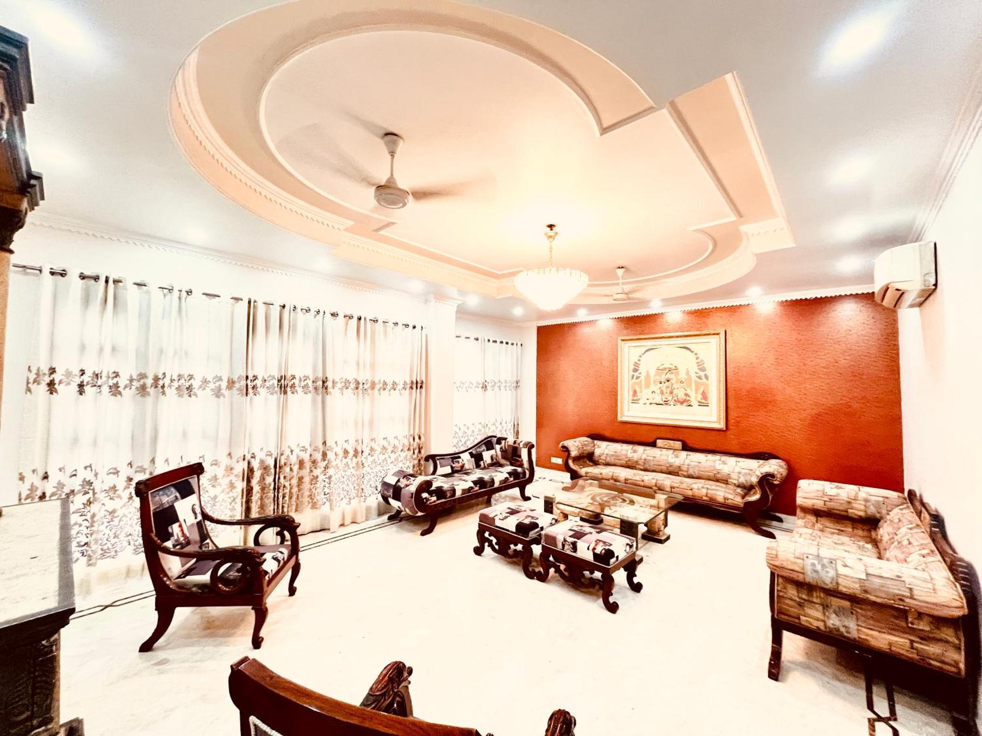 Hotel South - Park Near Hauz Khas South Delhi 3*