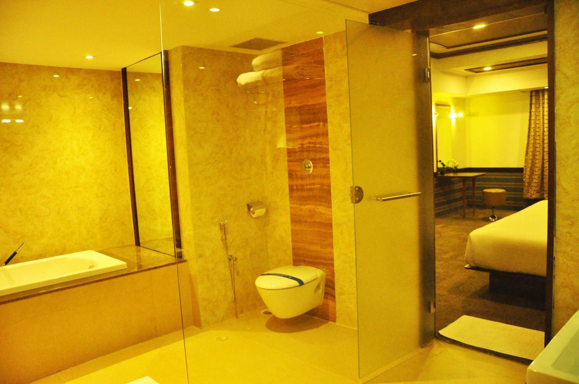 Hotel Jupiter Plaza Delhi Airport
