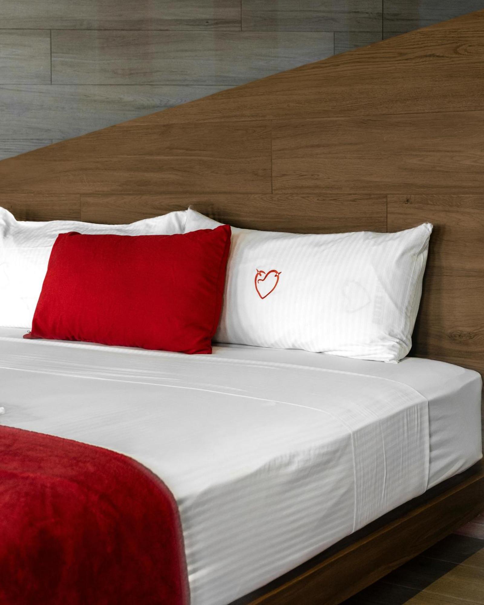Ambs Plaza A Family Near Igi Airport Delhi Guest house New Delhi