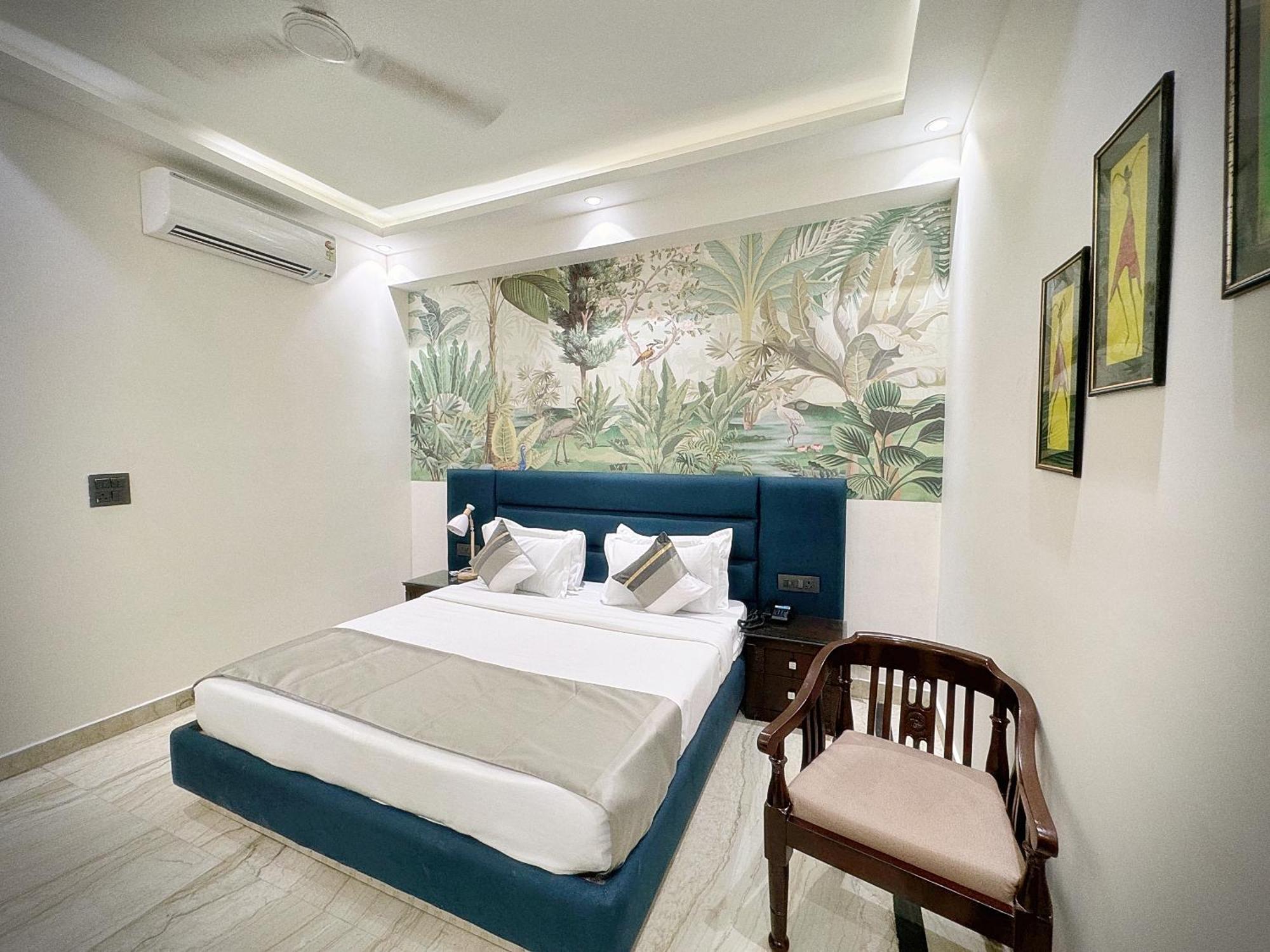 The Orion Express - East Of Kailash Hotel 3*