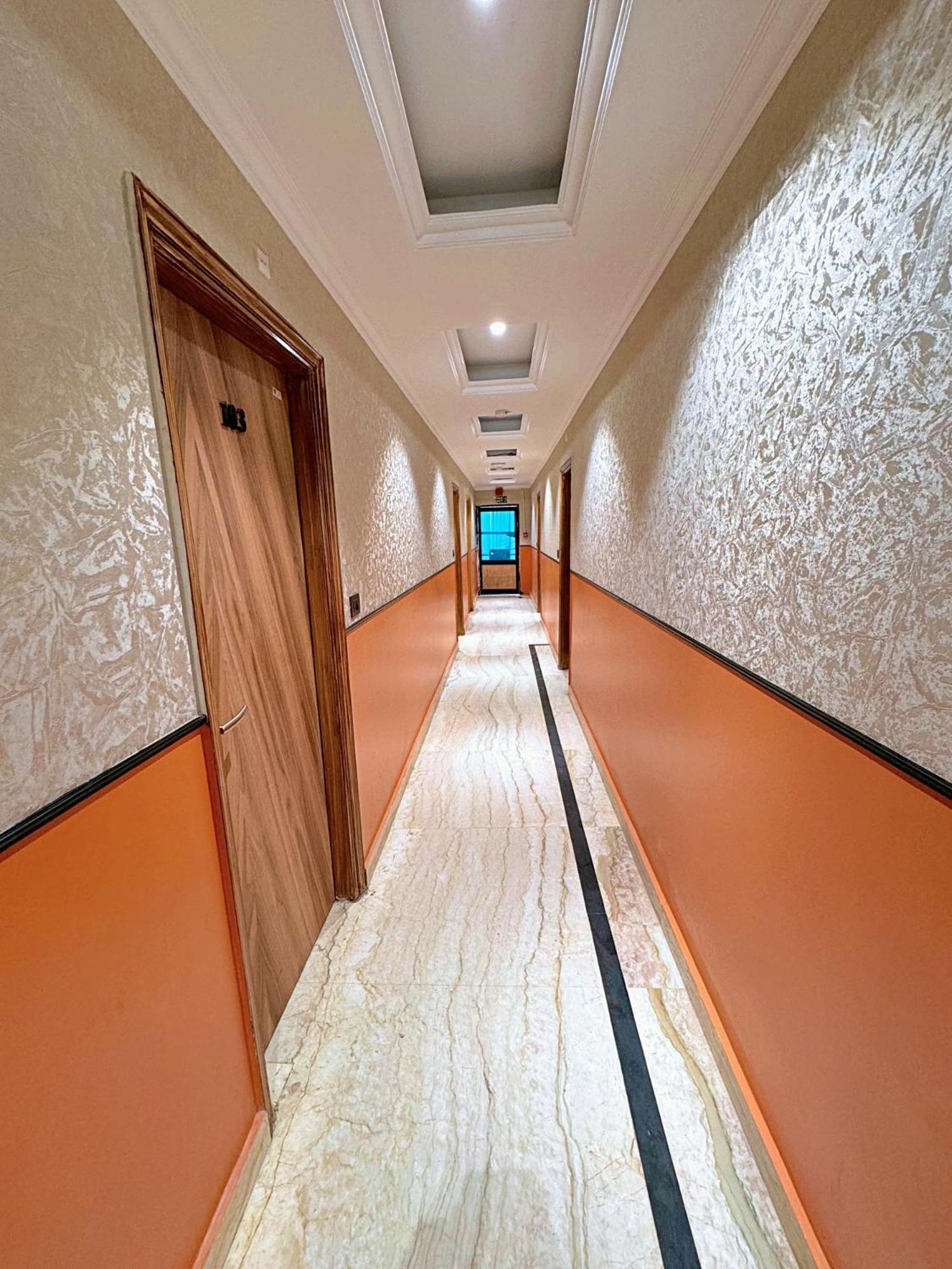 Hotel The Orion Express - East Of Kailash