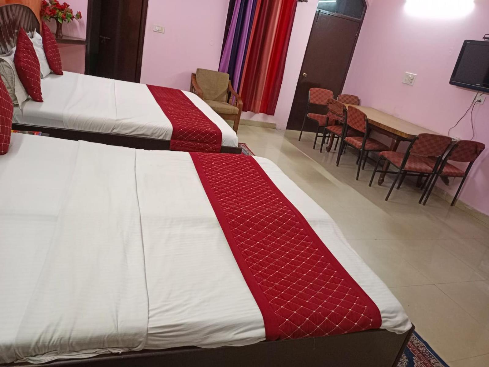 Airport Pariksheet Hotel