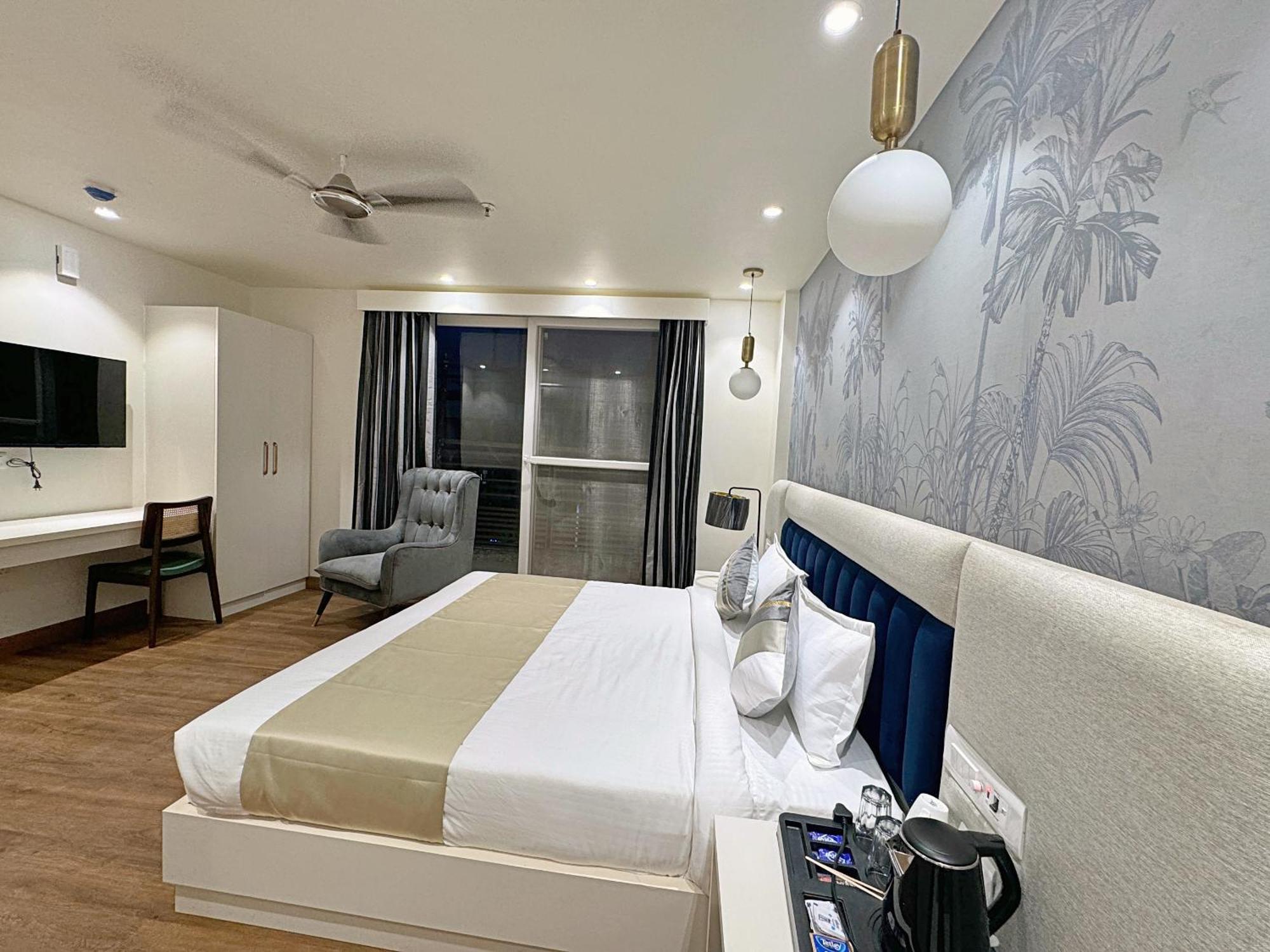 The Orion Elite - Park 3*