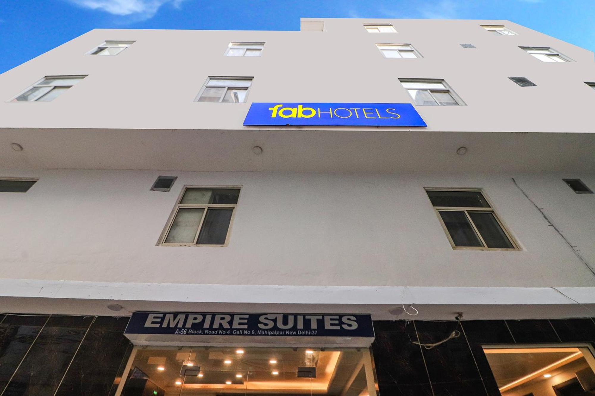 Fabhotel Kingdom Near Igi Airport Hotel