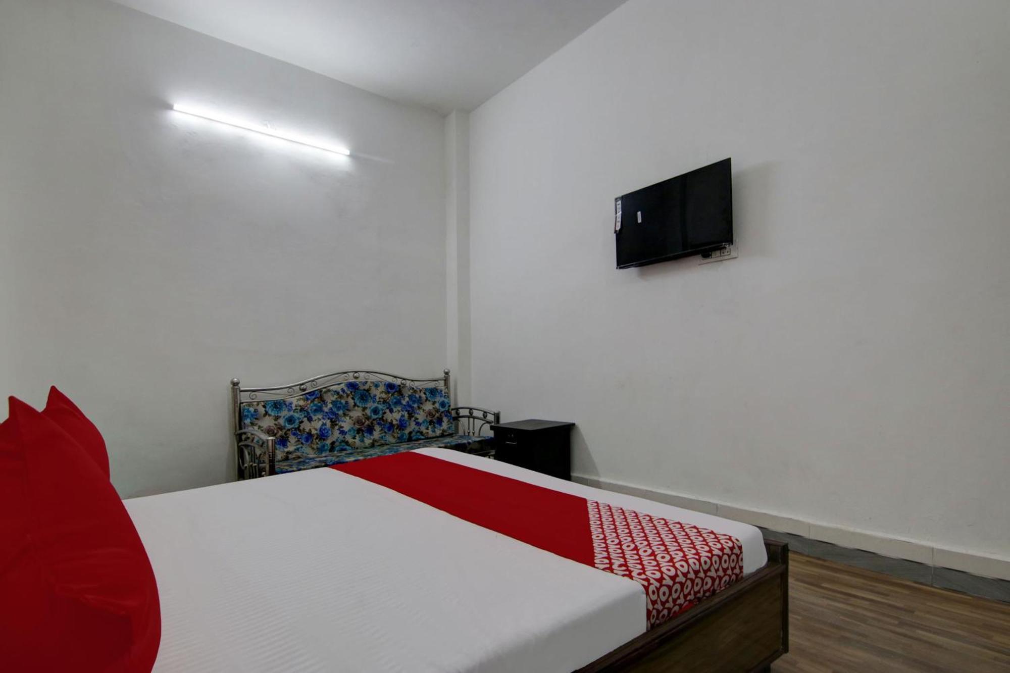 O R S Hotel New Delhi