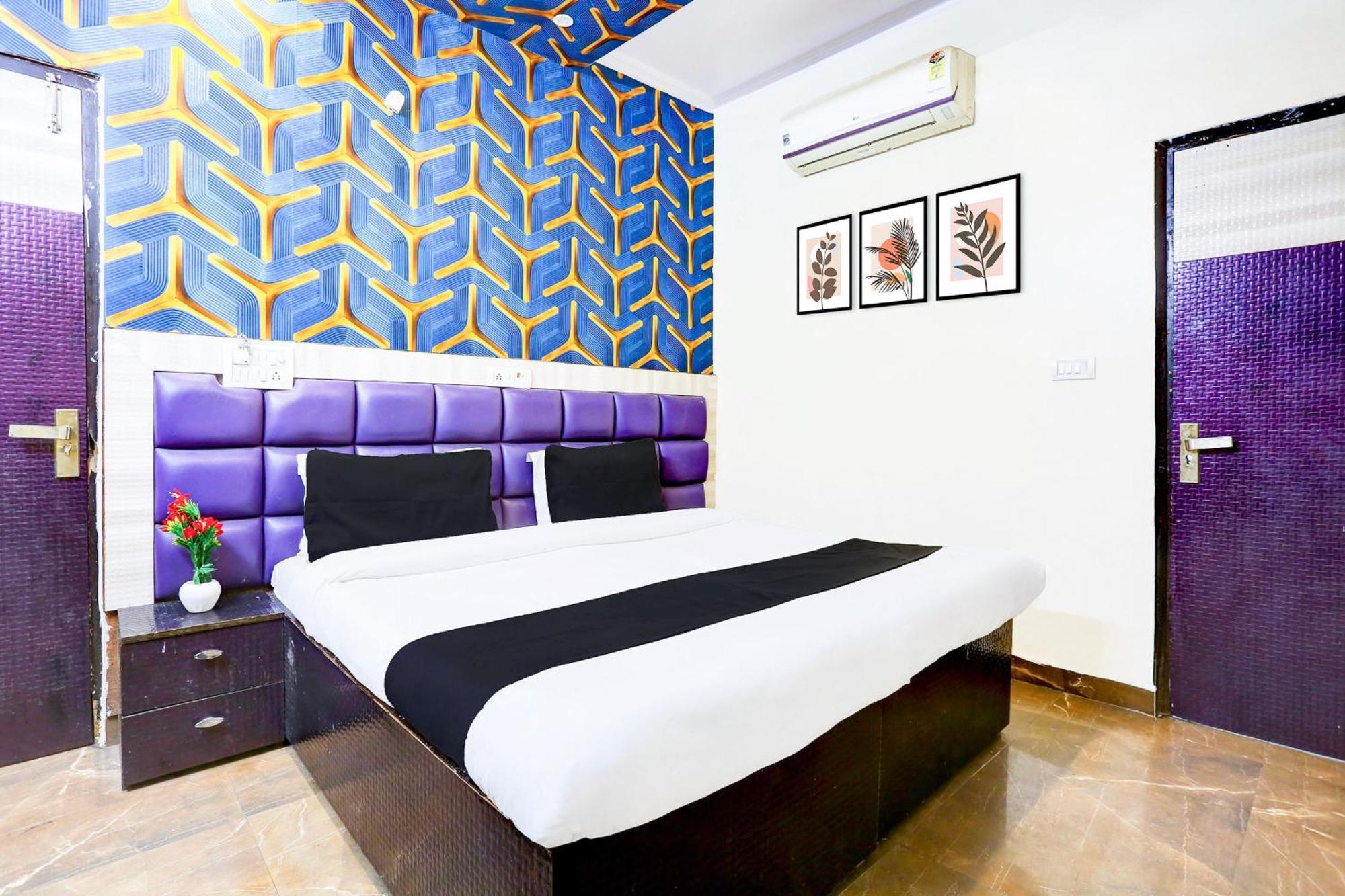 O Akash Hotel New Delhi