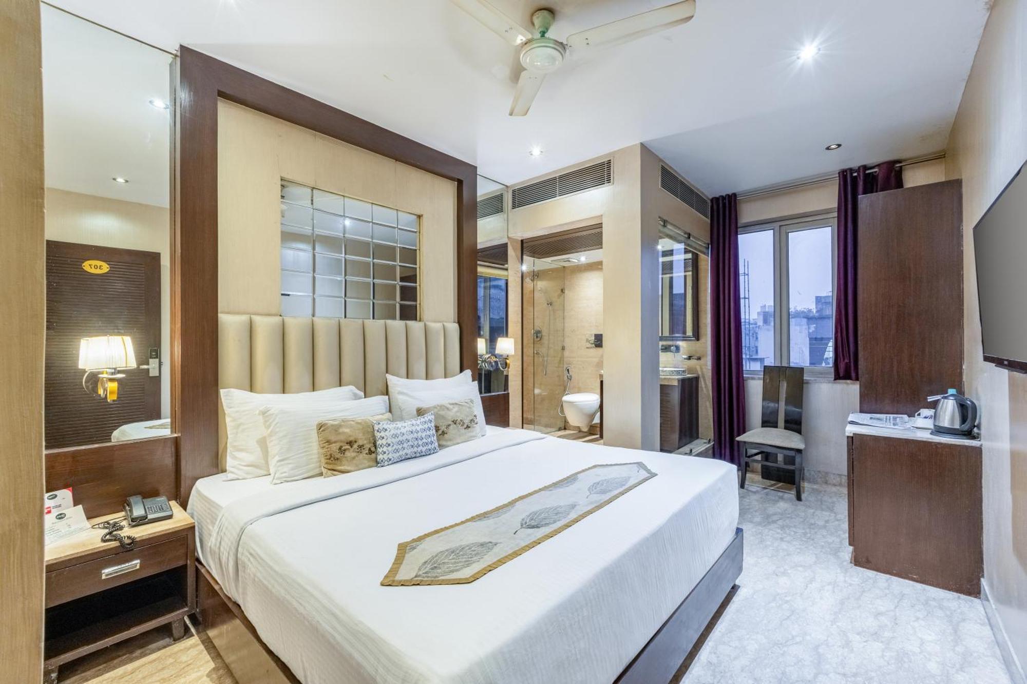 Alaya Emperor Palms Hotel Delhi (National Capital Territory of India)