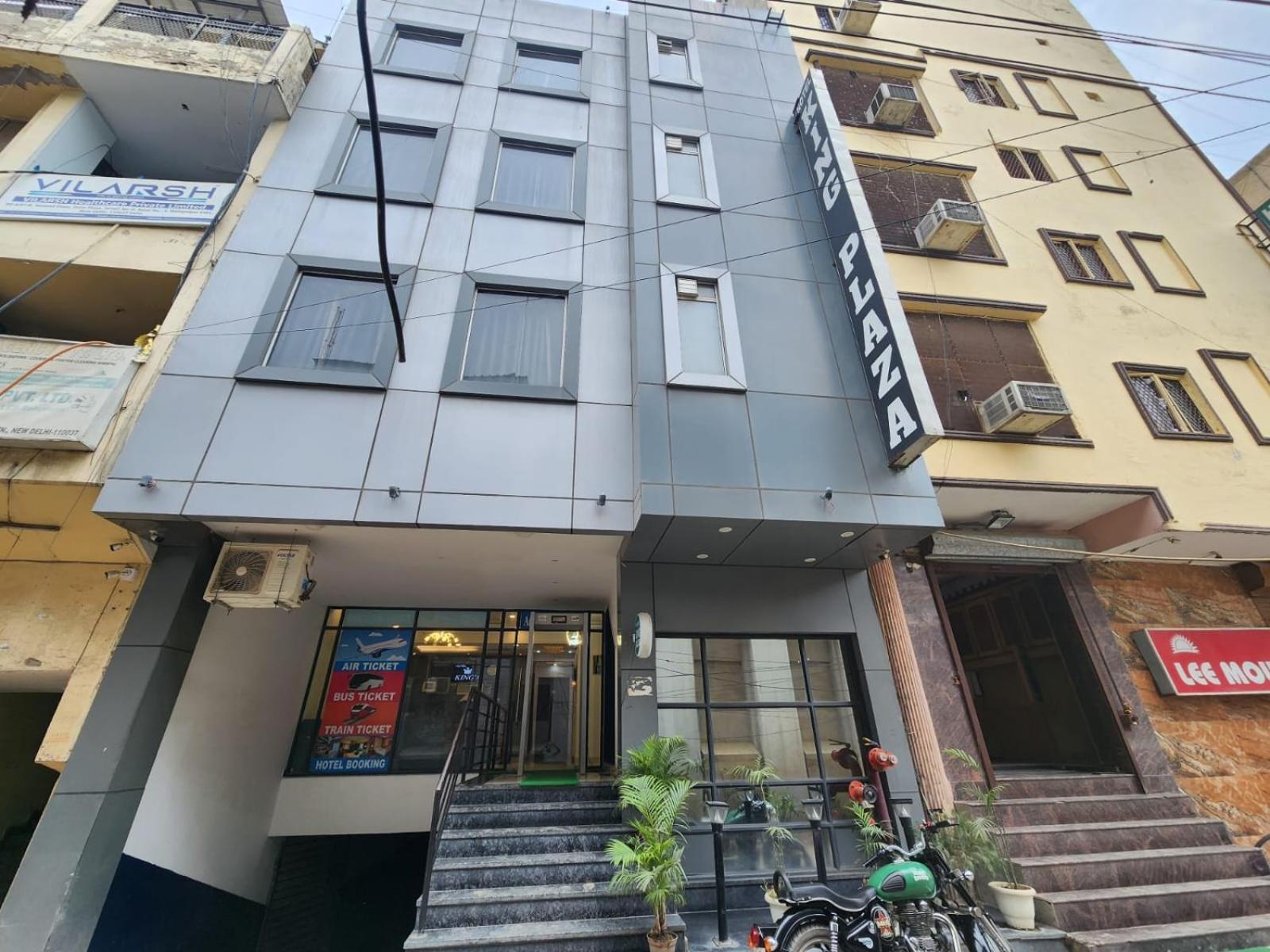 King Plaza Hotel 4*