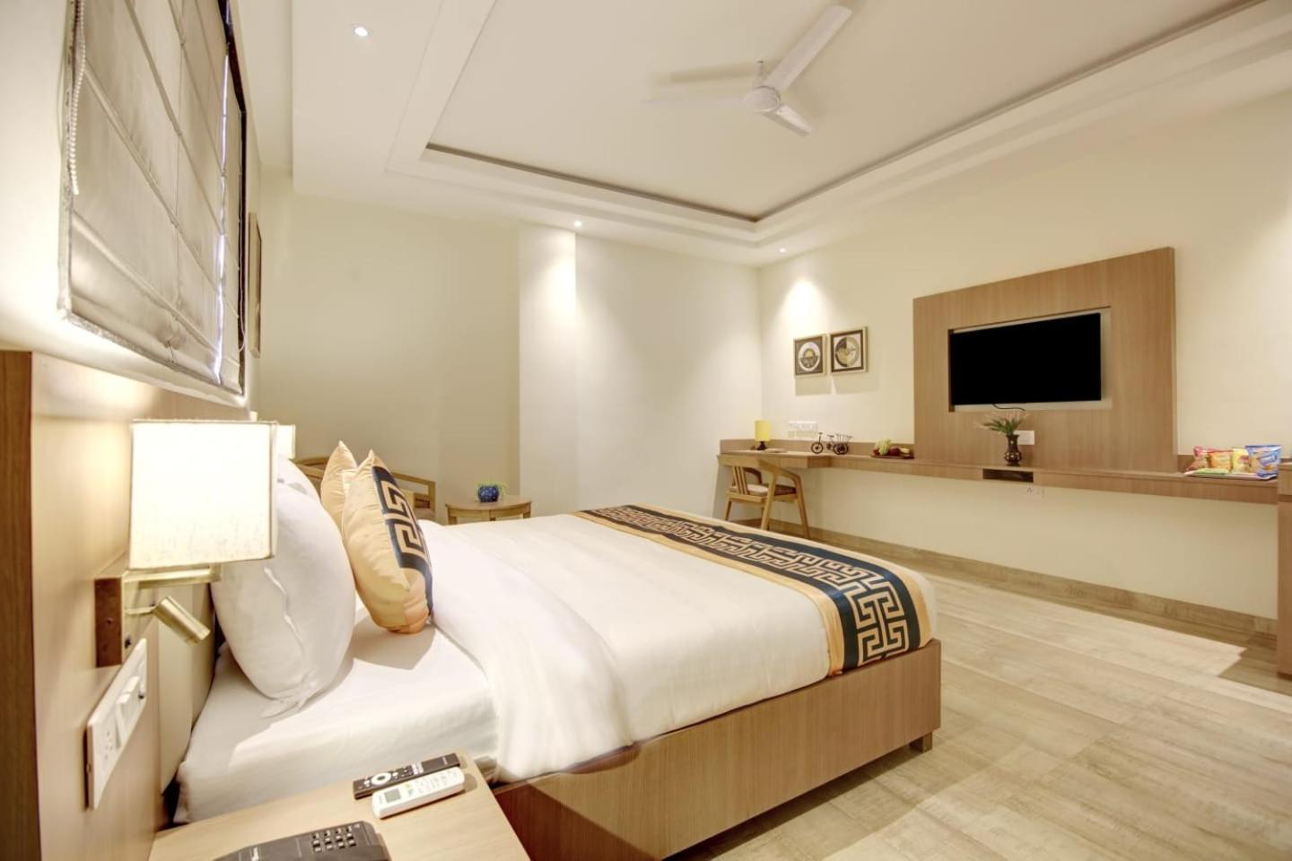 Hotel King Plaza 4*
