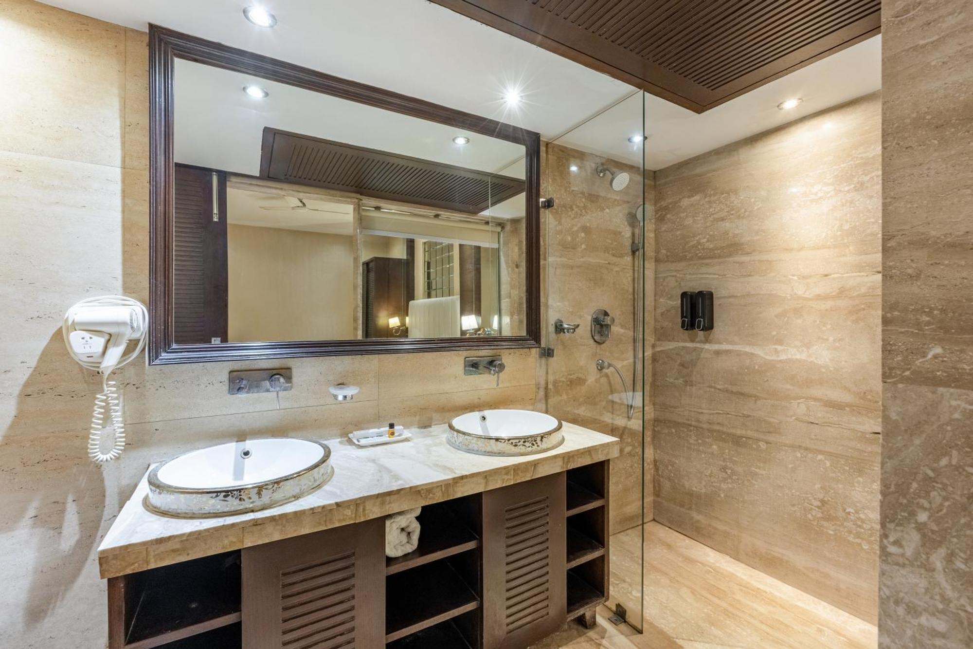 Hotel Alaya Emperor Palms Delhi (National Capital Territory of India)