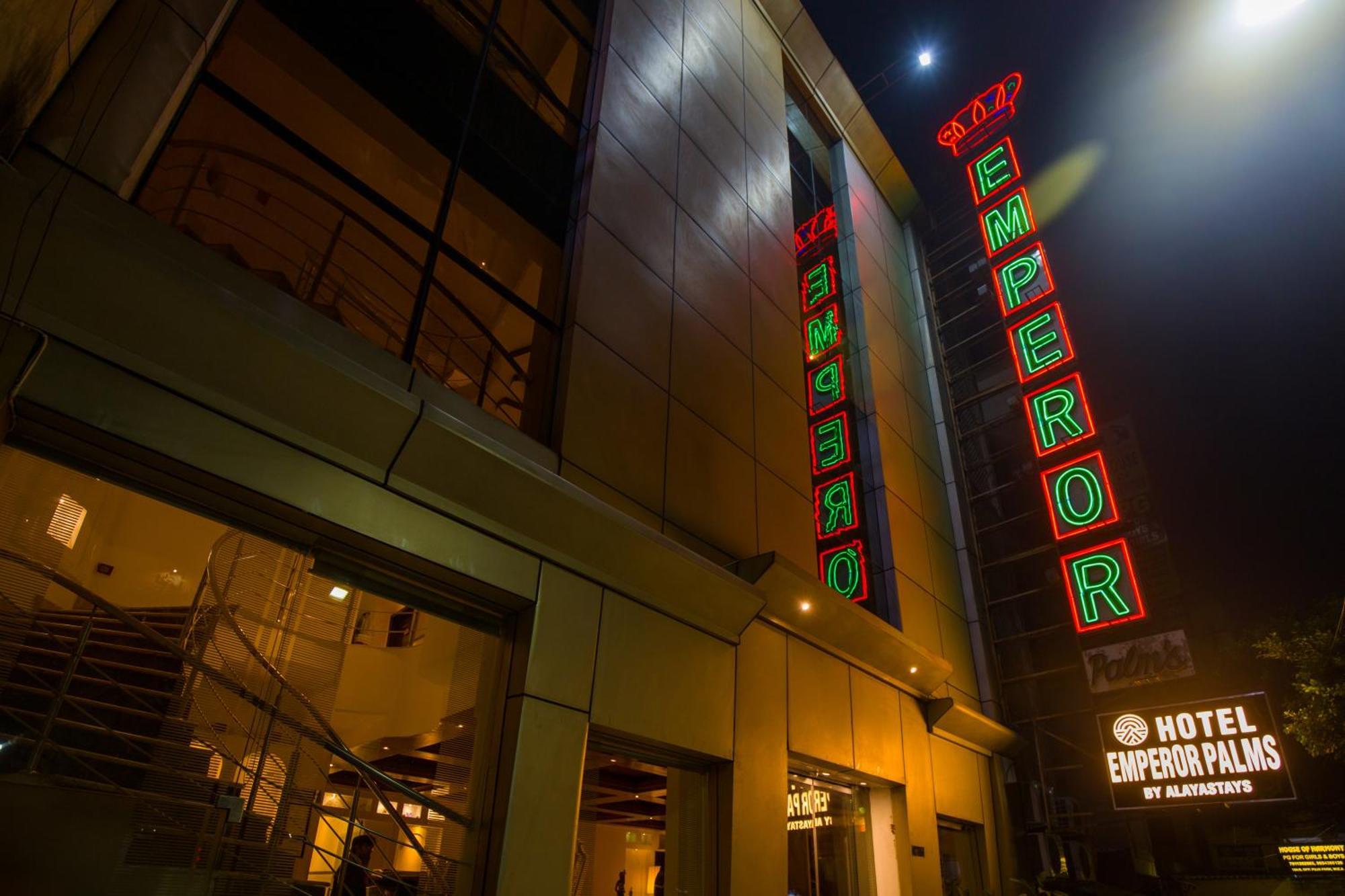 Alaya Emperor Palms Hotel 4*