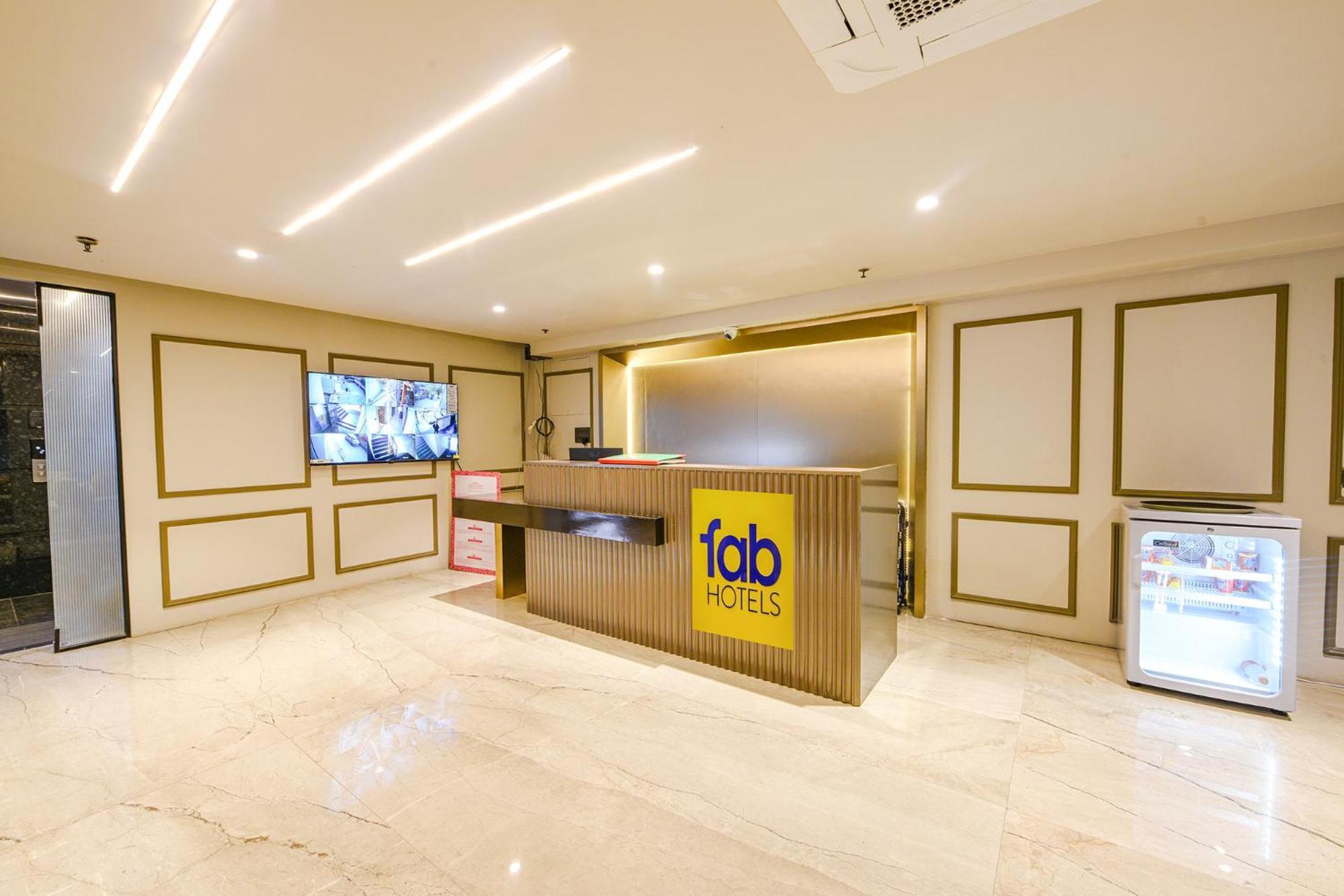 Fabhotel Prime Qotel Janakpuri 3*