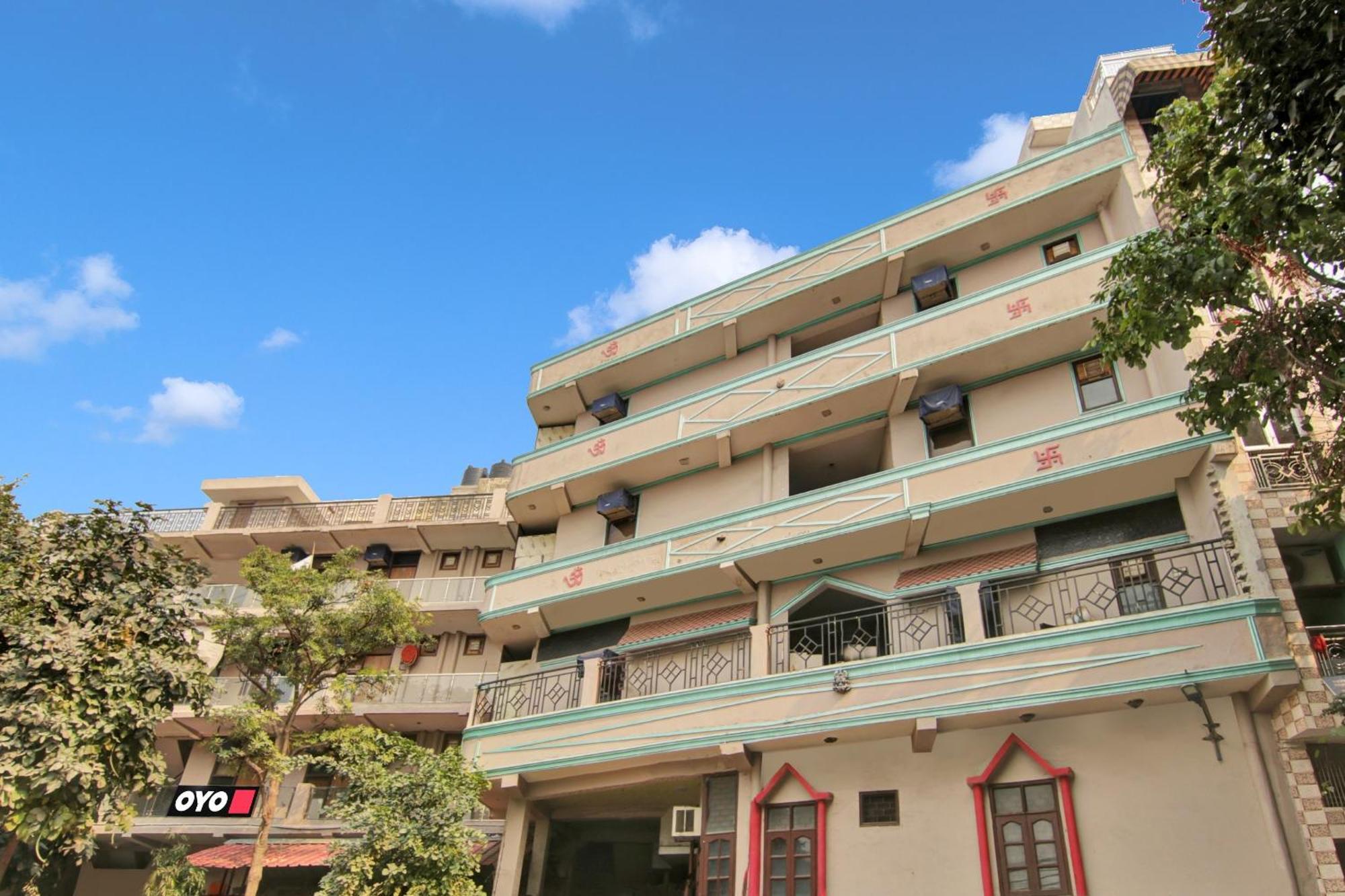 Hotel O Green 3*