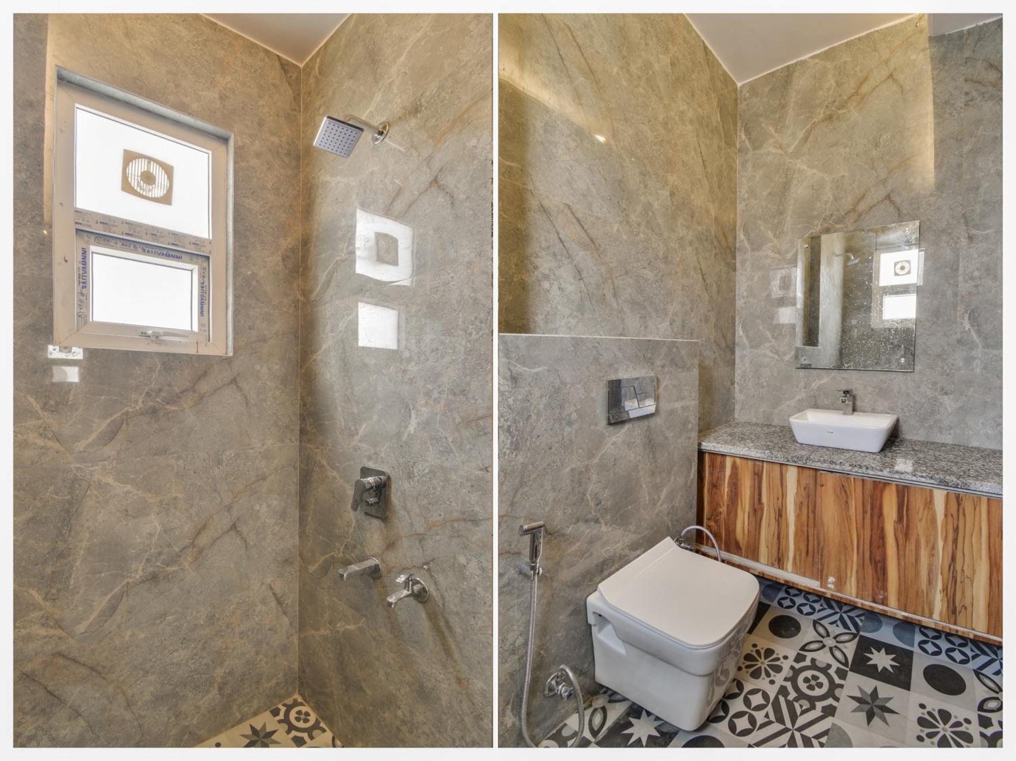 Hotel O Iris Lite 4*