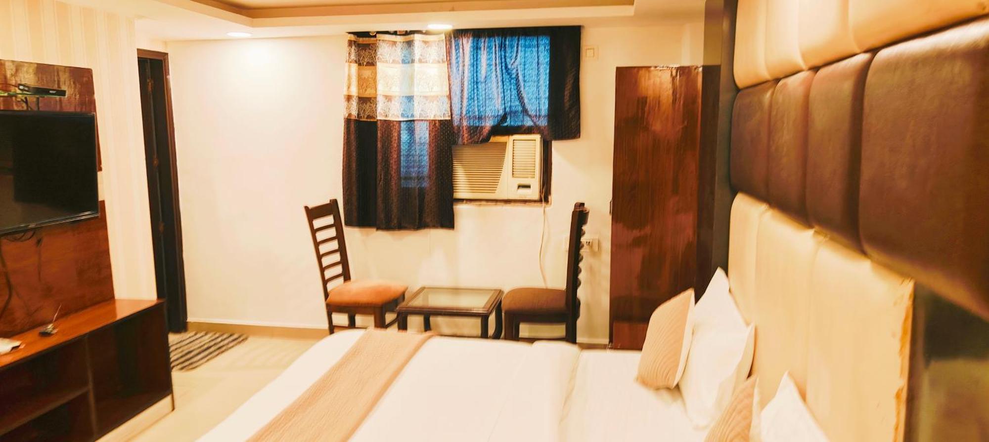 Royal Caves Plaza Near Igi Airport Delhi New Delhi