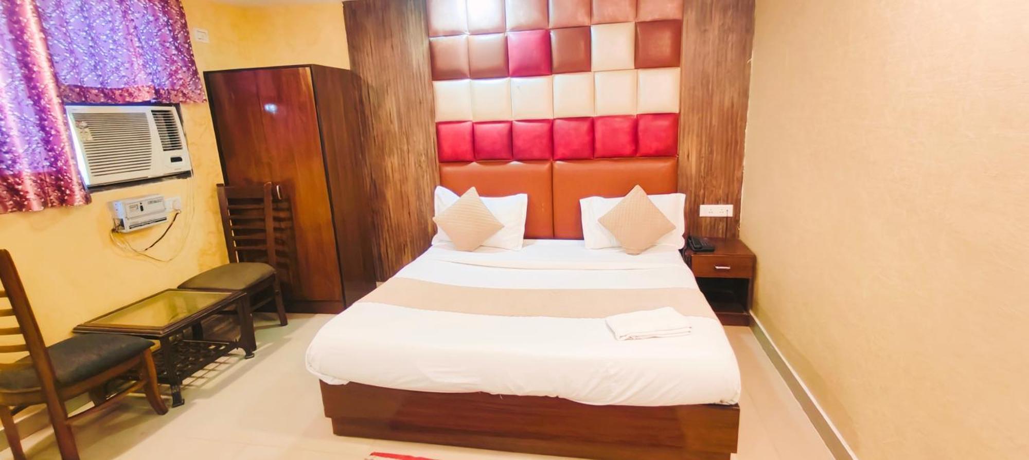 Hotel Royal Caves Plaza Near Igi Airport Delhi New Delhi