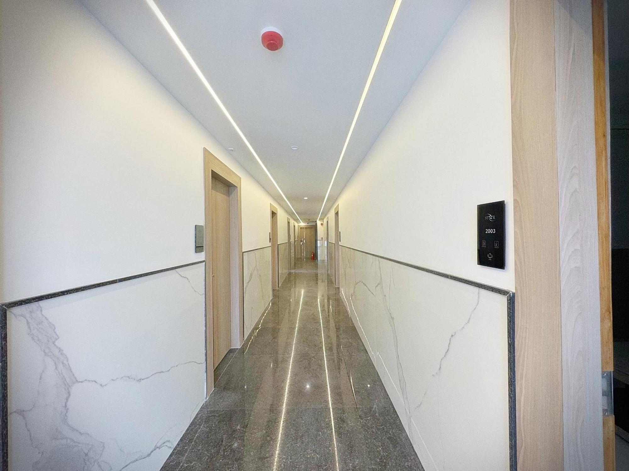 Hotel The Orion Era - Delhi Airport New Delhi