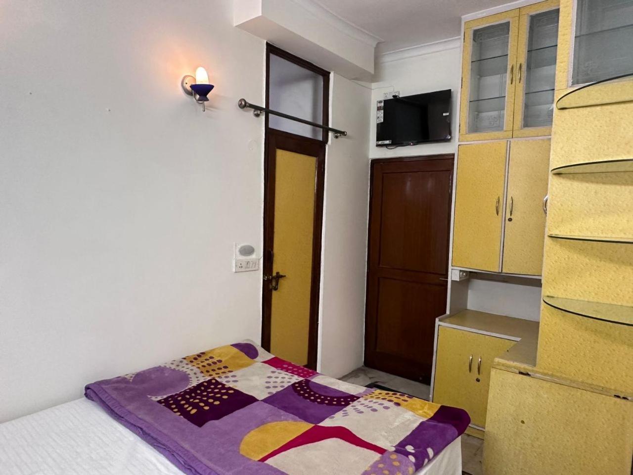Apartment The Raveesh J42 *