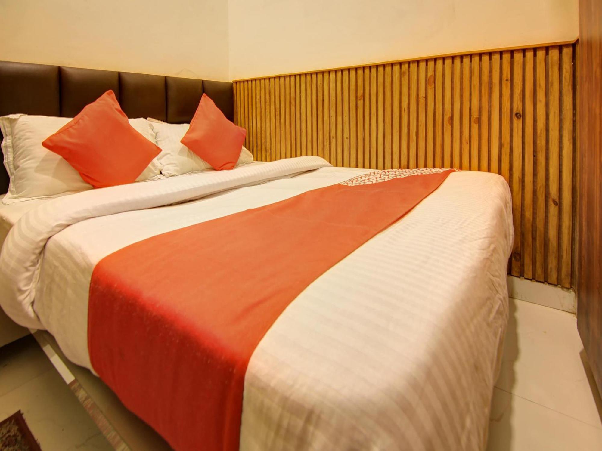 Hotel O Shri Sai Delhi (National Capital Territory of India)