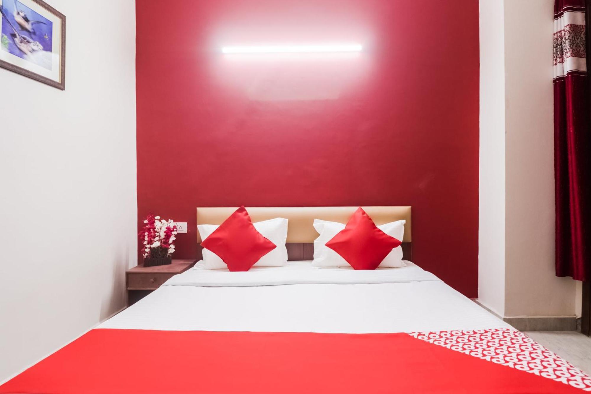 Hotel O Aakash Residency