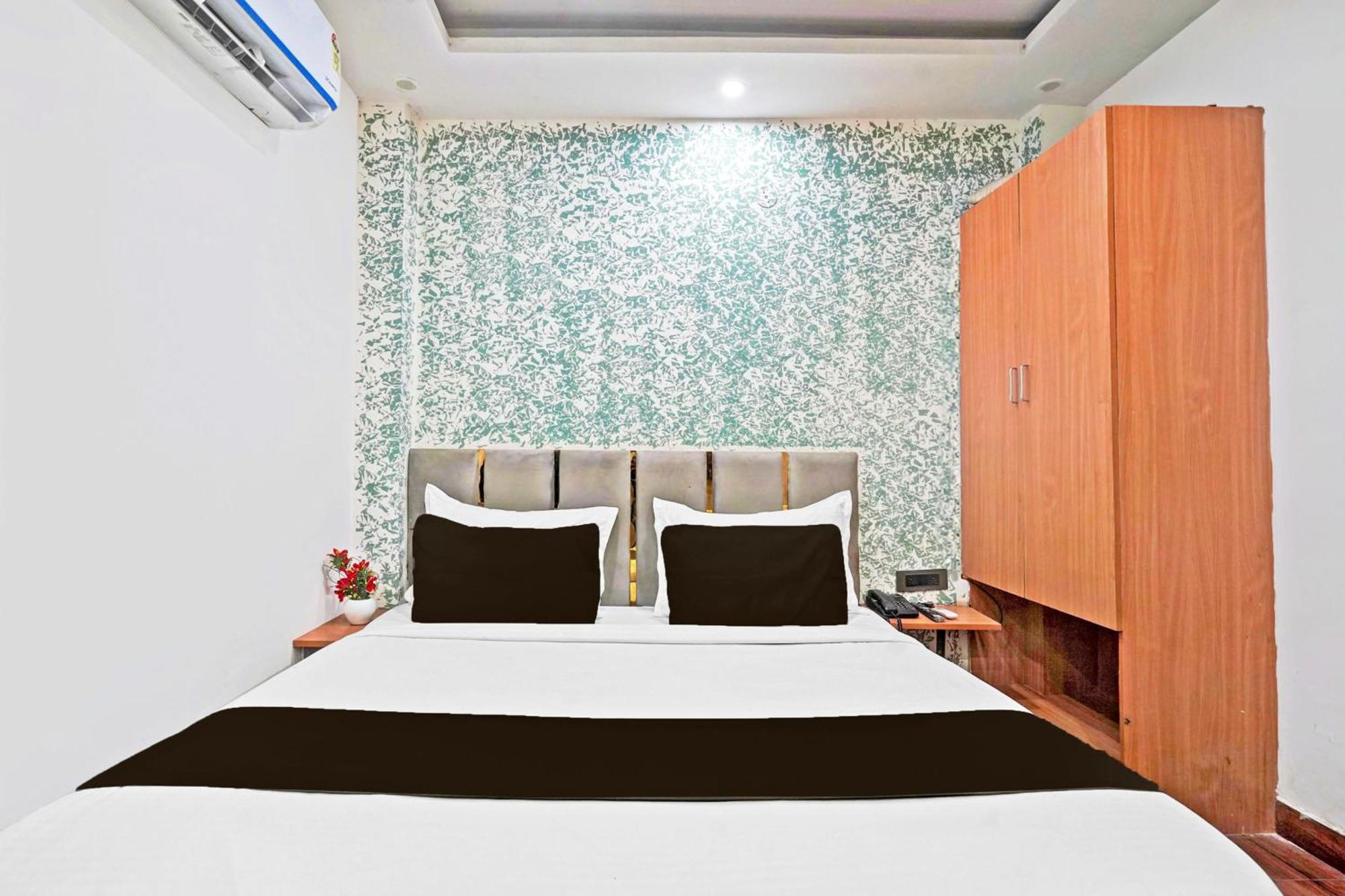 Twamev Residency 4* Nova Deli