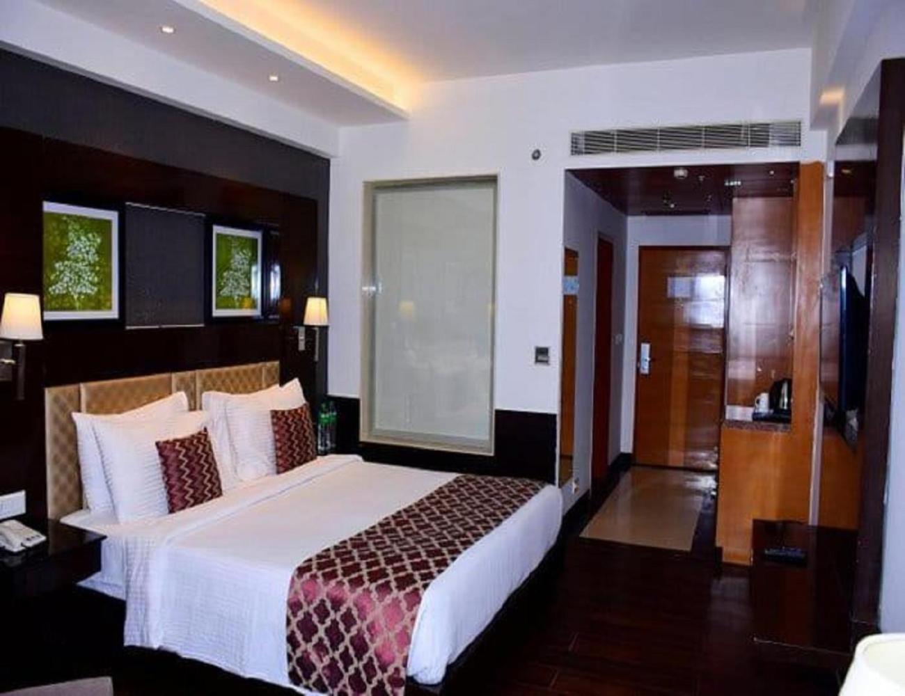 Hotel Tu Casa Delhi Airport