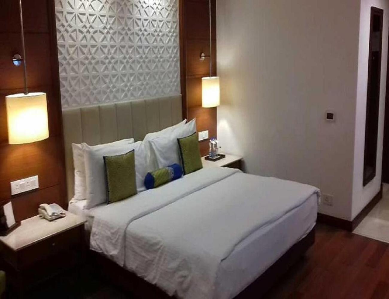 Tu Casa Delhi Airport Hotel