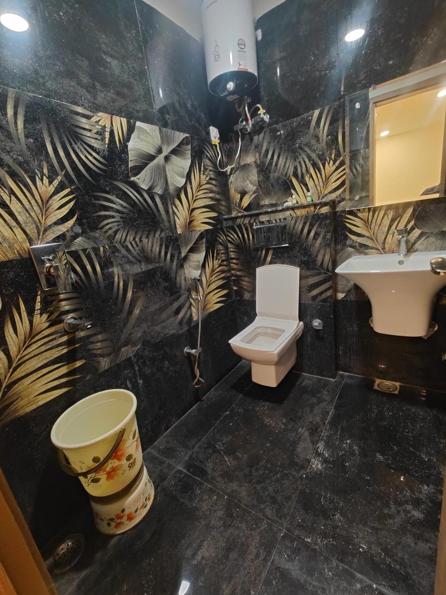 Hotel Nova Near Delhi Airport