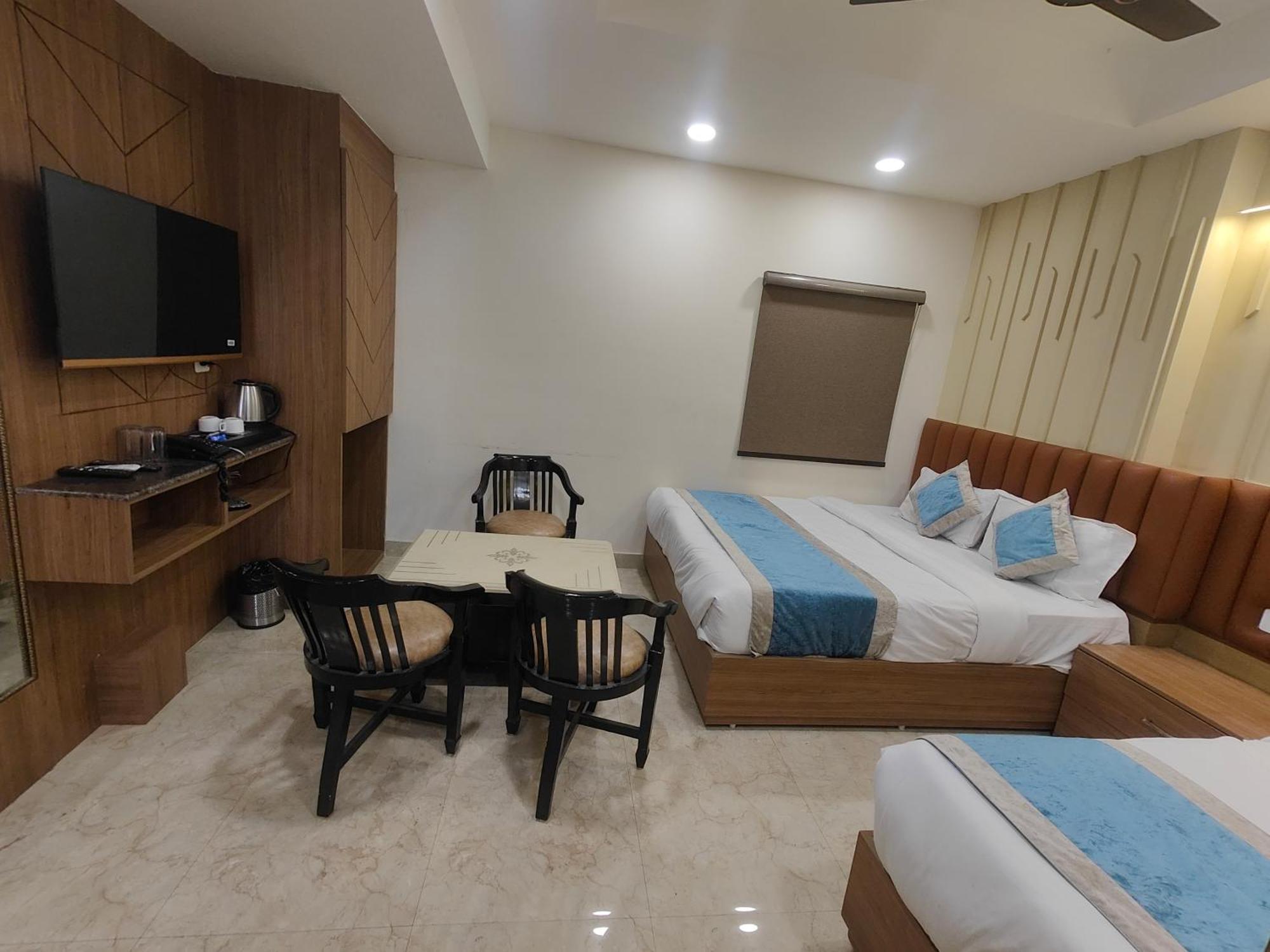 Hotel Nova Near Delhi Airport