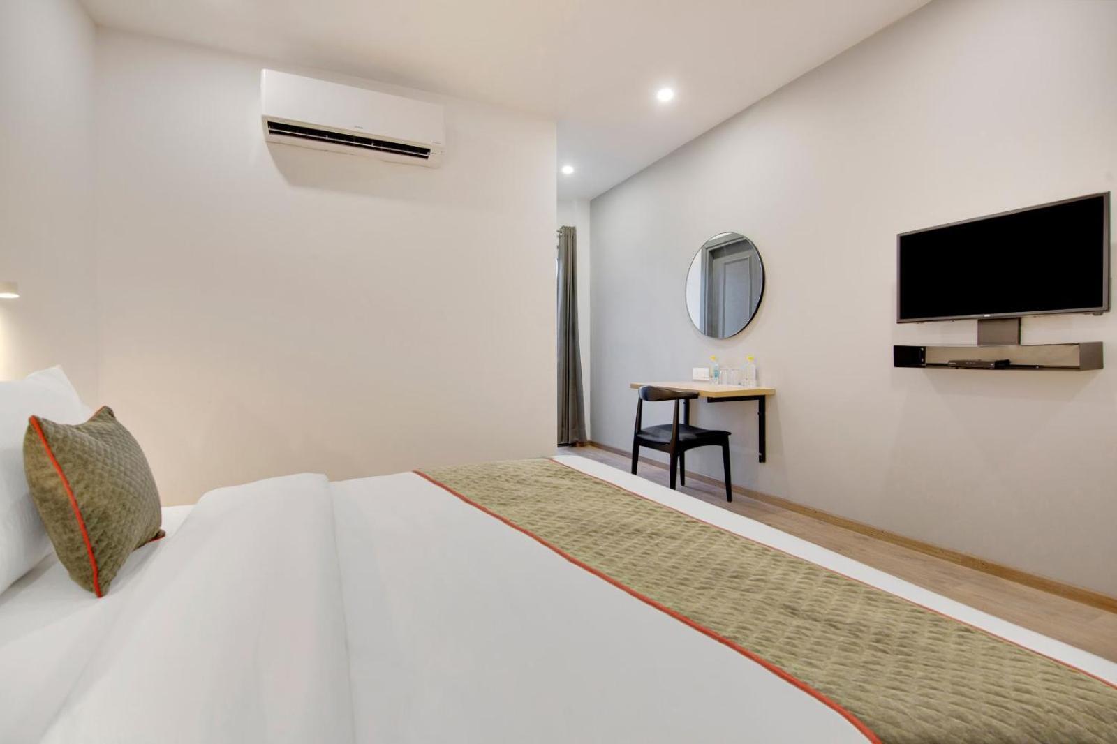 Ivy Plaza Hotel