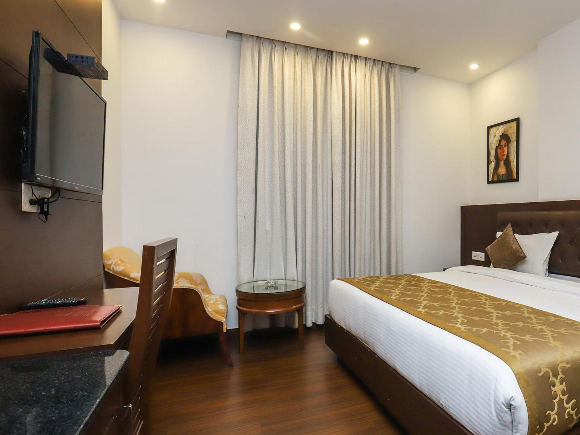 Kian By Jmd Group Hotel 3*