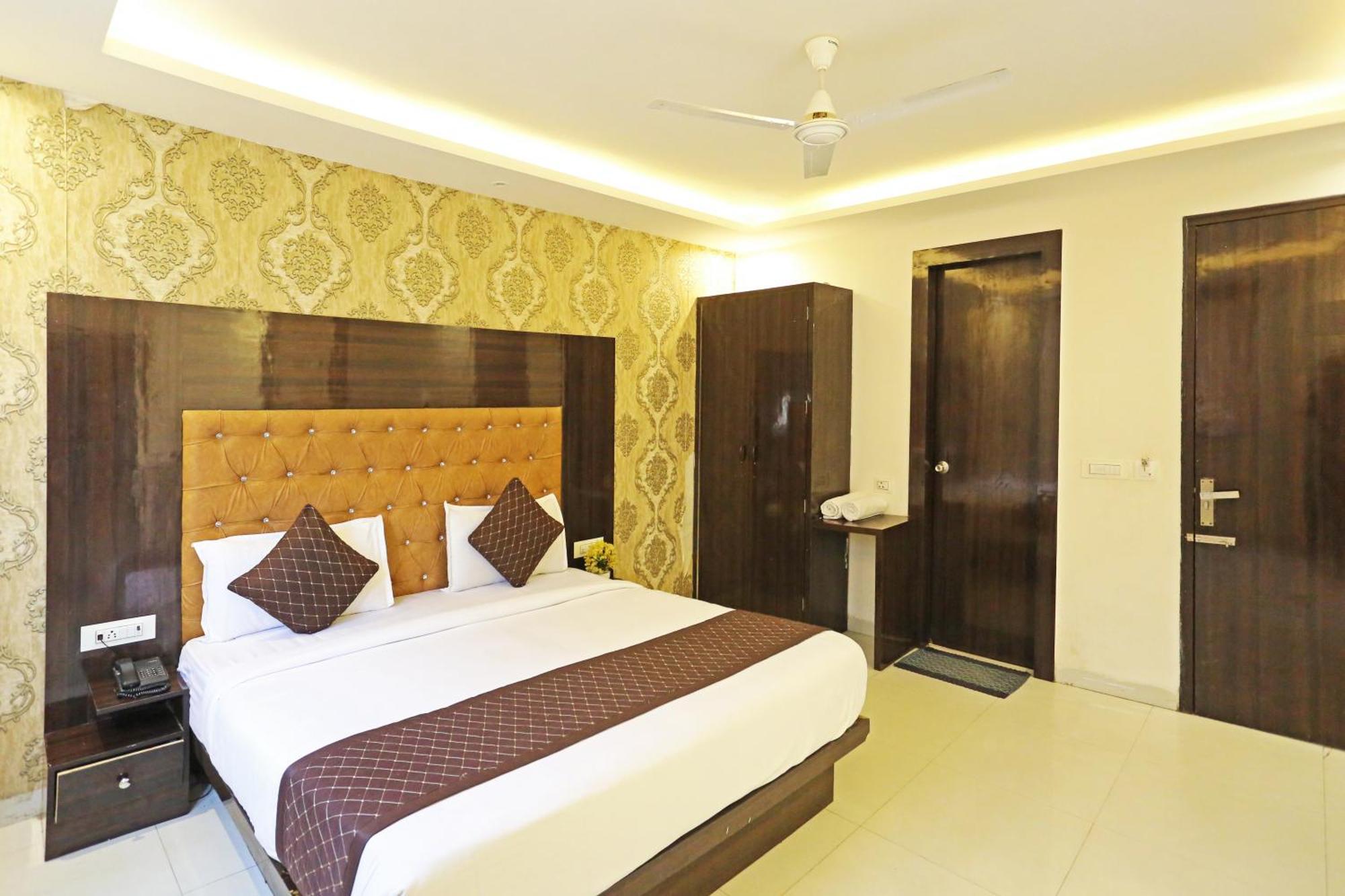 Grand Iconic Near Igi Airport New Delhi