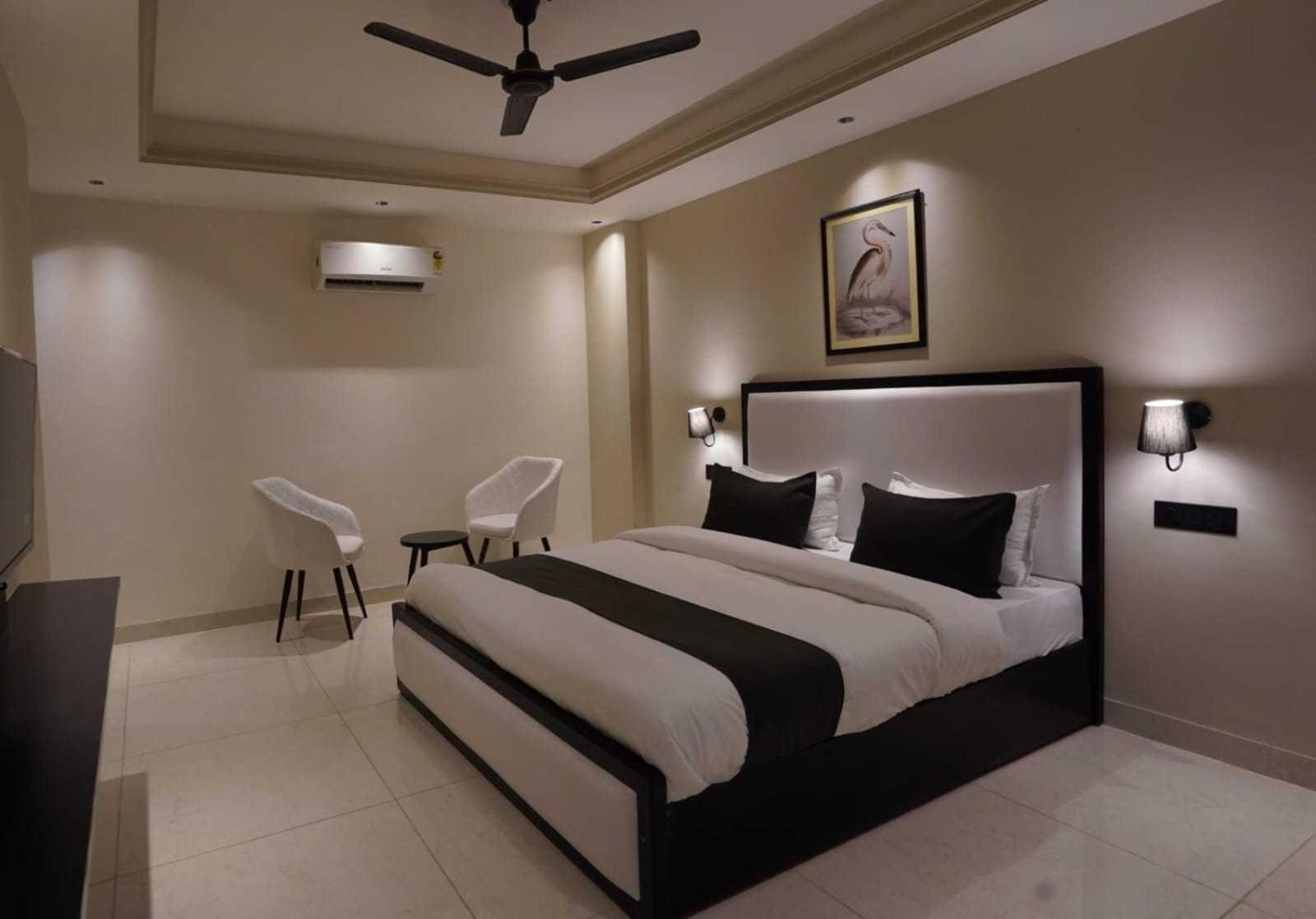 Airport Ivy Hotel 4*