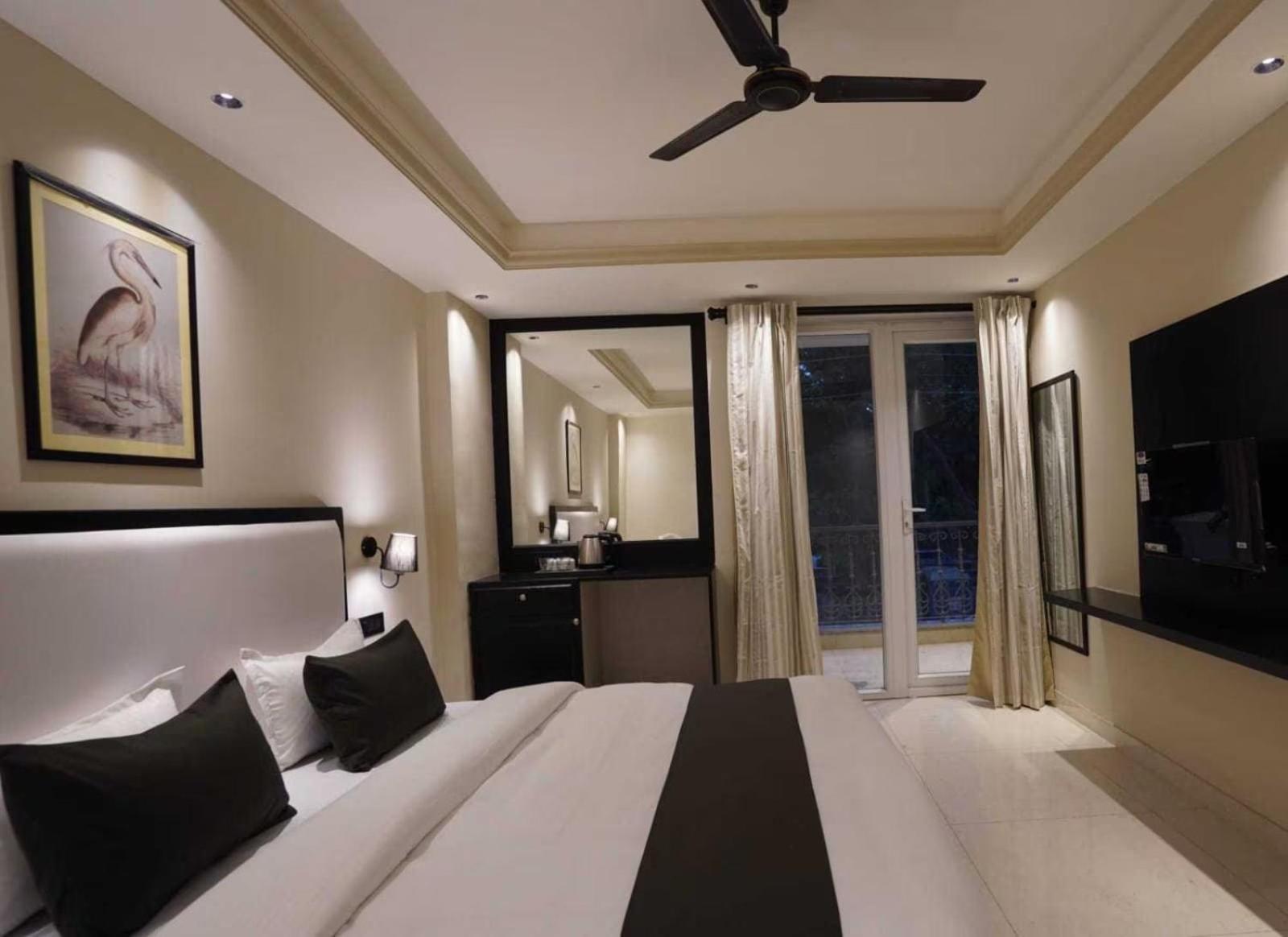 Hotel Airport Ivy 4*
