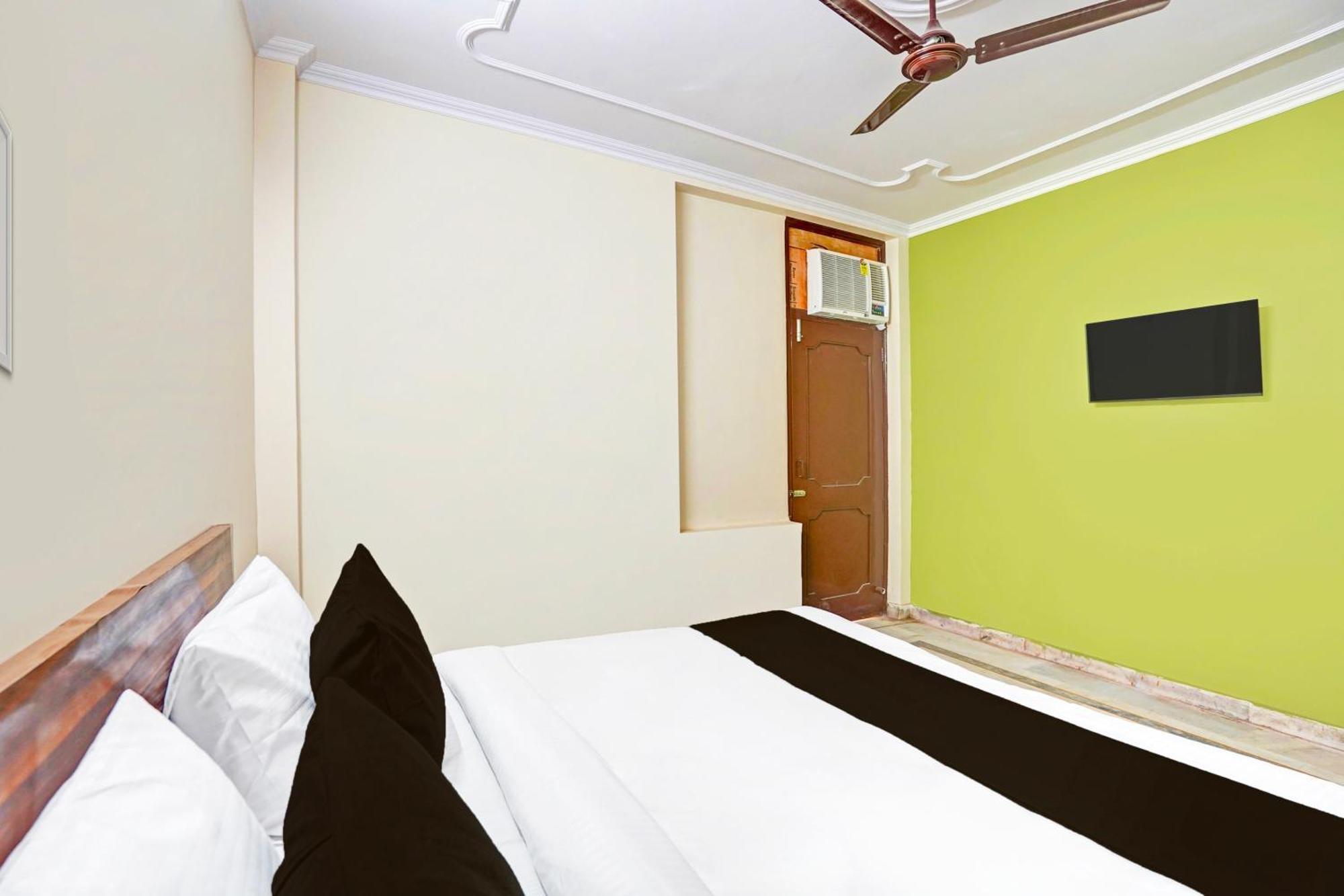 Hotel O Jps Lux 3*