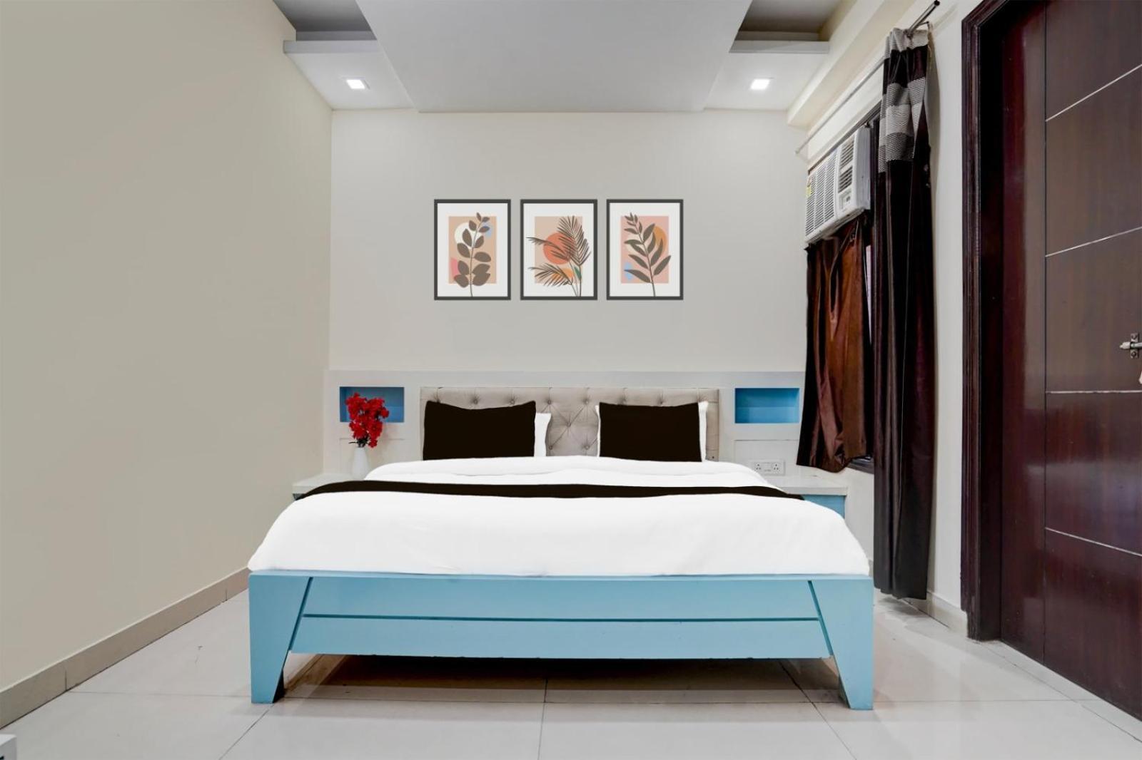 Hotel Krone A Family Near Igi Airport Delhi 4*
