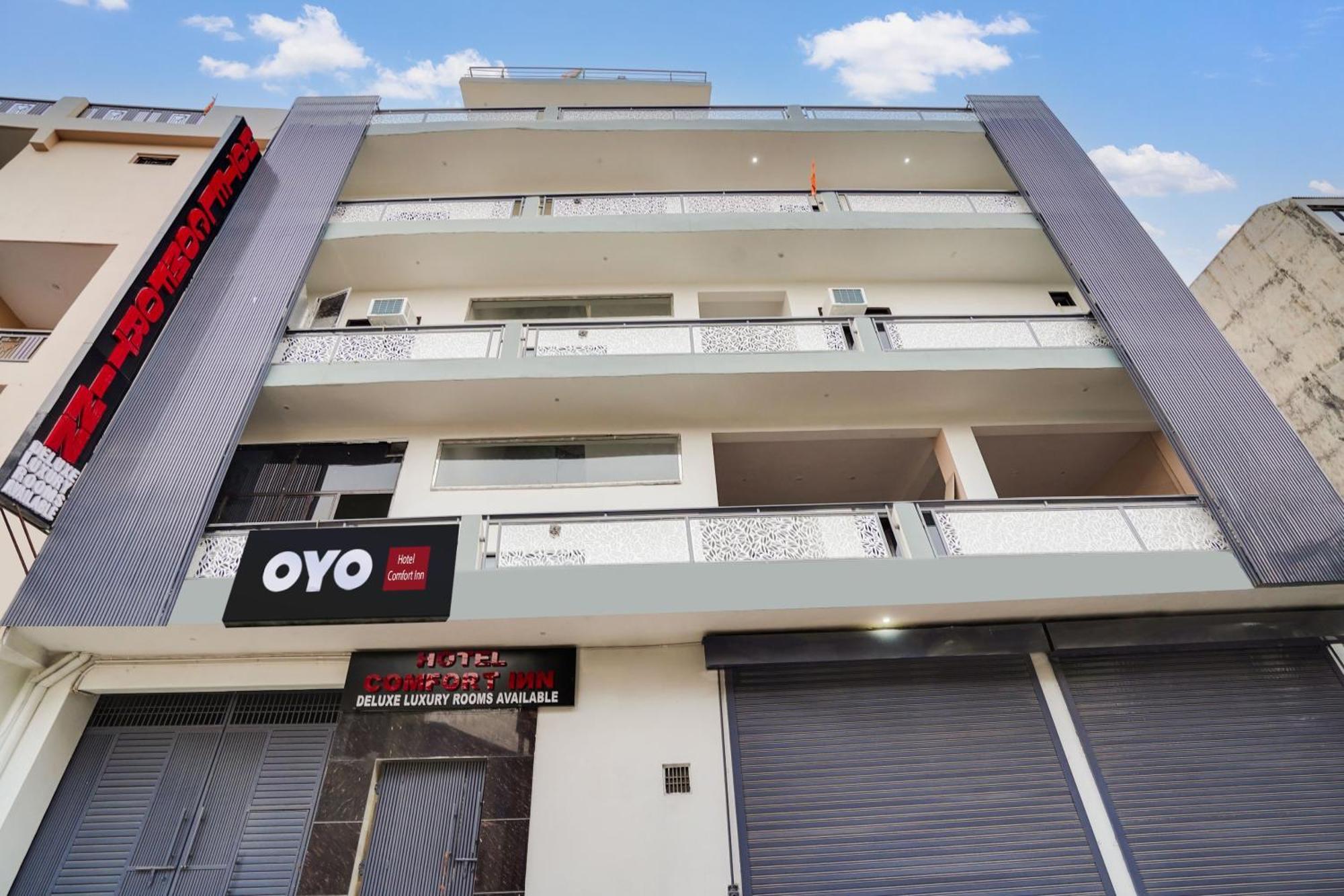 Super Oyo O Comfort Hotel