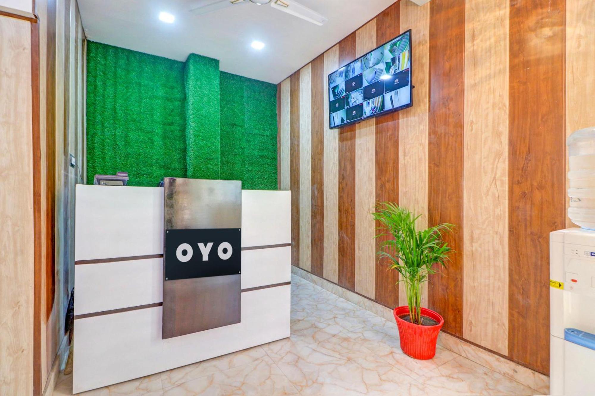 Super O Star View Residency Hotel