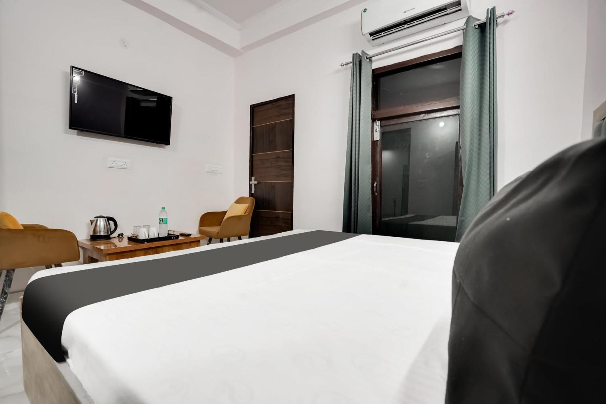 Super Oyo O Comfort Hotel