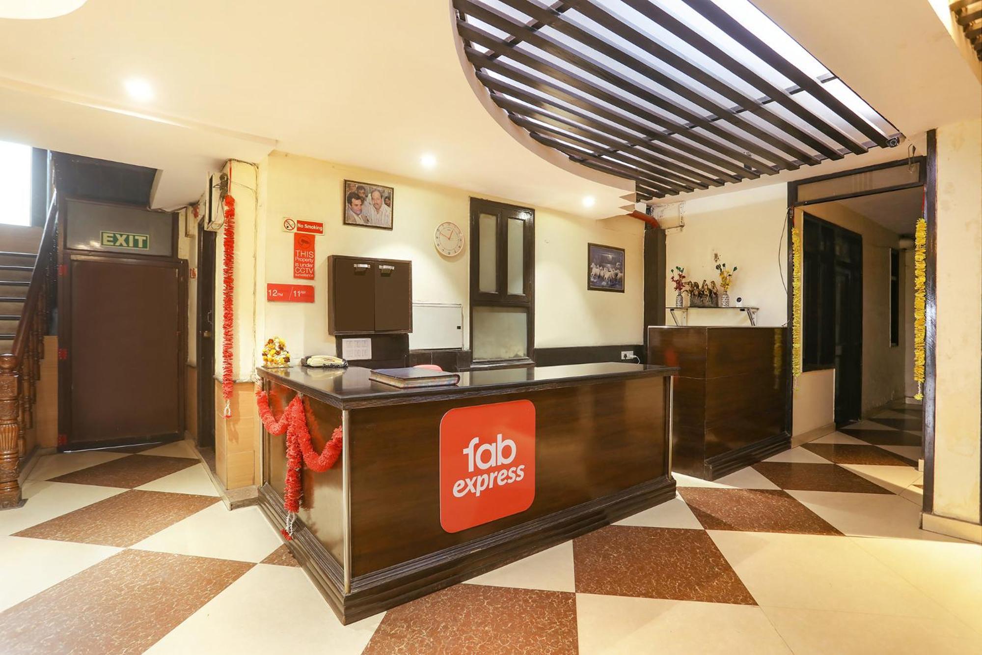 Fabexpress Rajdeep Palace Hotel 3*