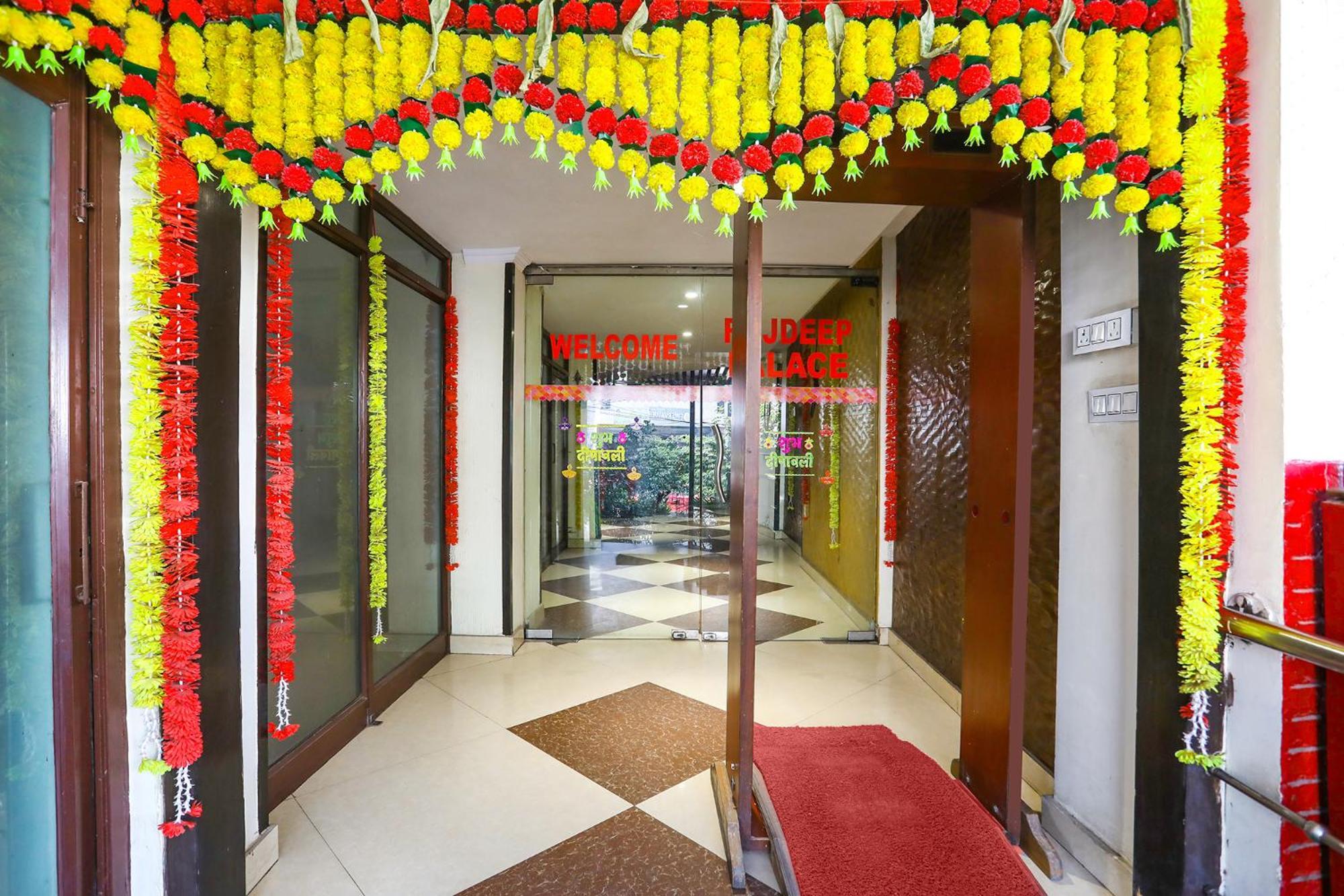 Fabexpress Rajdeep Palace 3* New Delhi