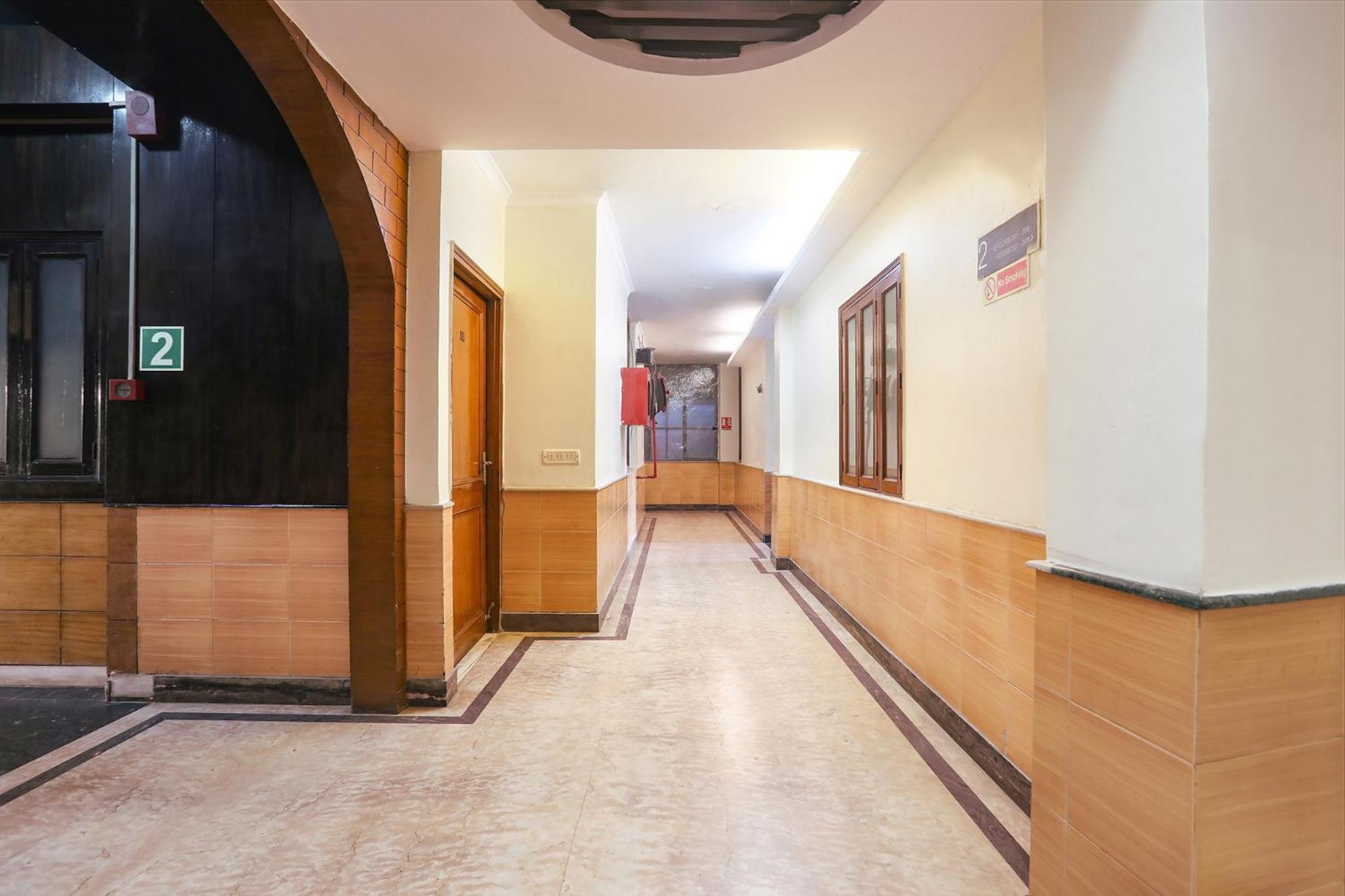 Hotel Fabexpress Rajdeep Palace New Delhi