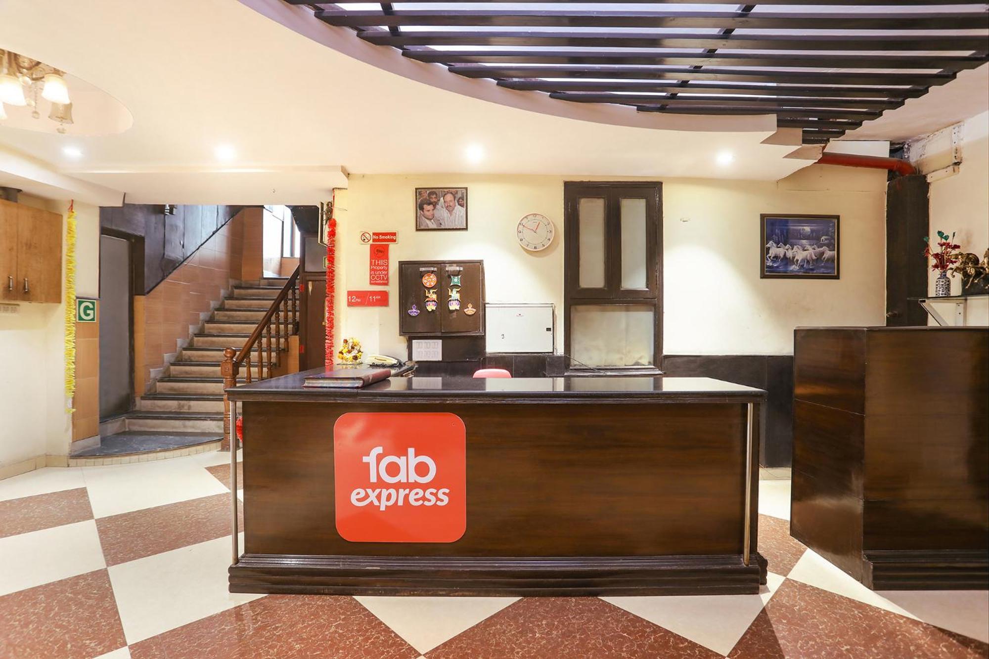 Fabexpress Rajdeep Palace Hotel New Delhi