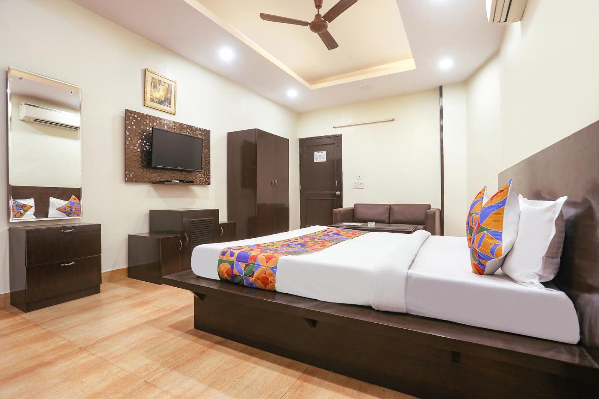 Fabexpress Rajdeep Palace Hotel New Delhi