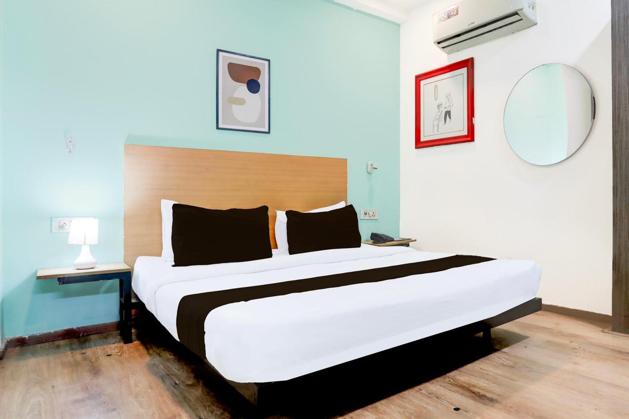 Hotel Super Townhouse Rohini Sector 24 4*