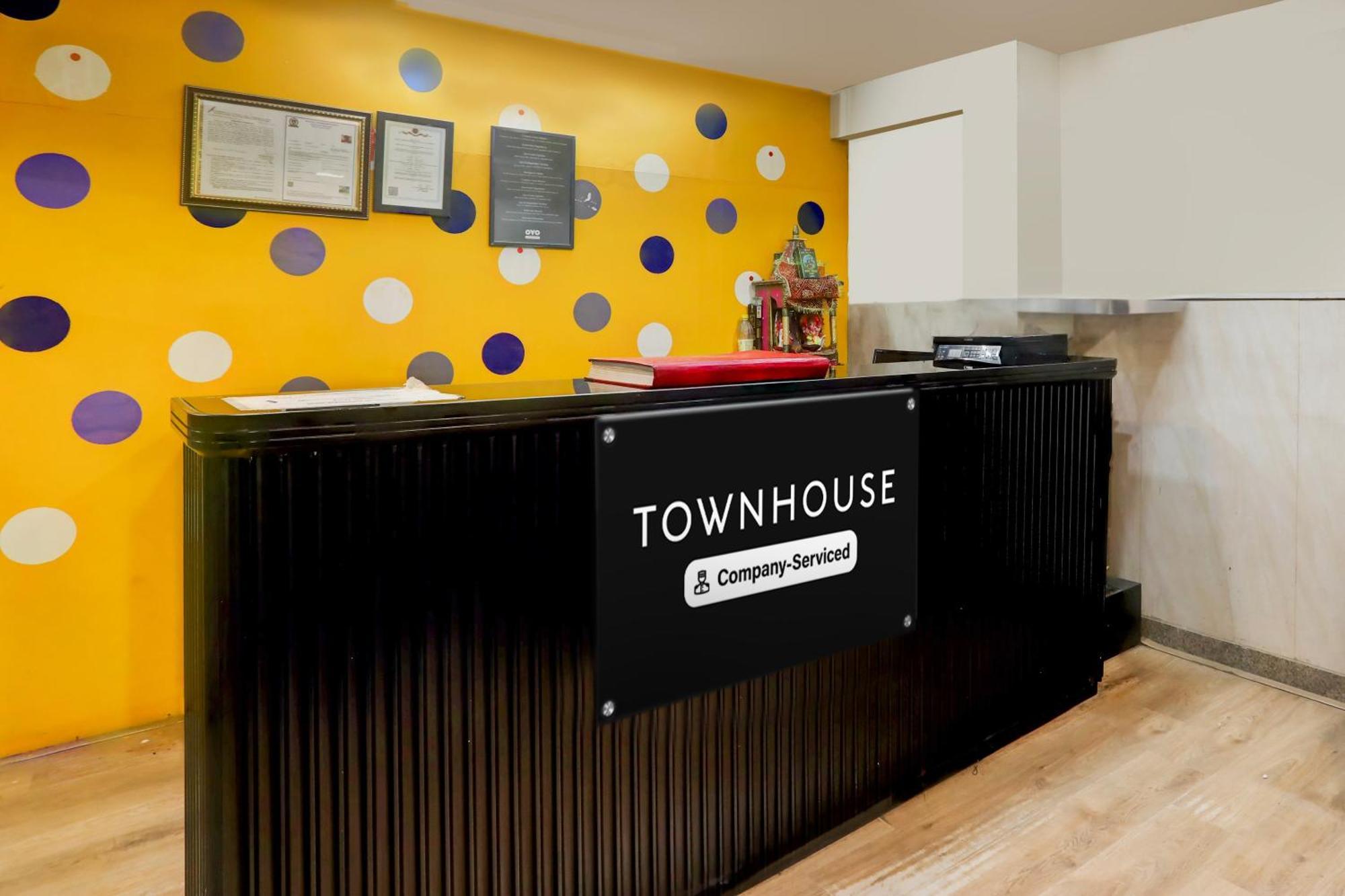 Super Townhouse Rohini Sector 24