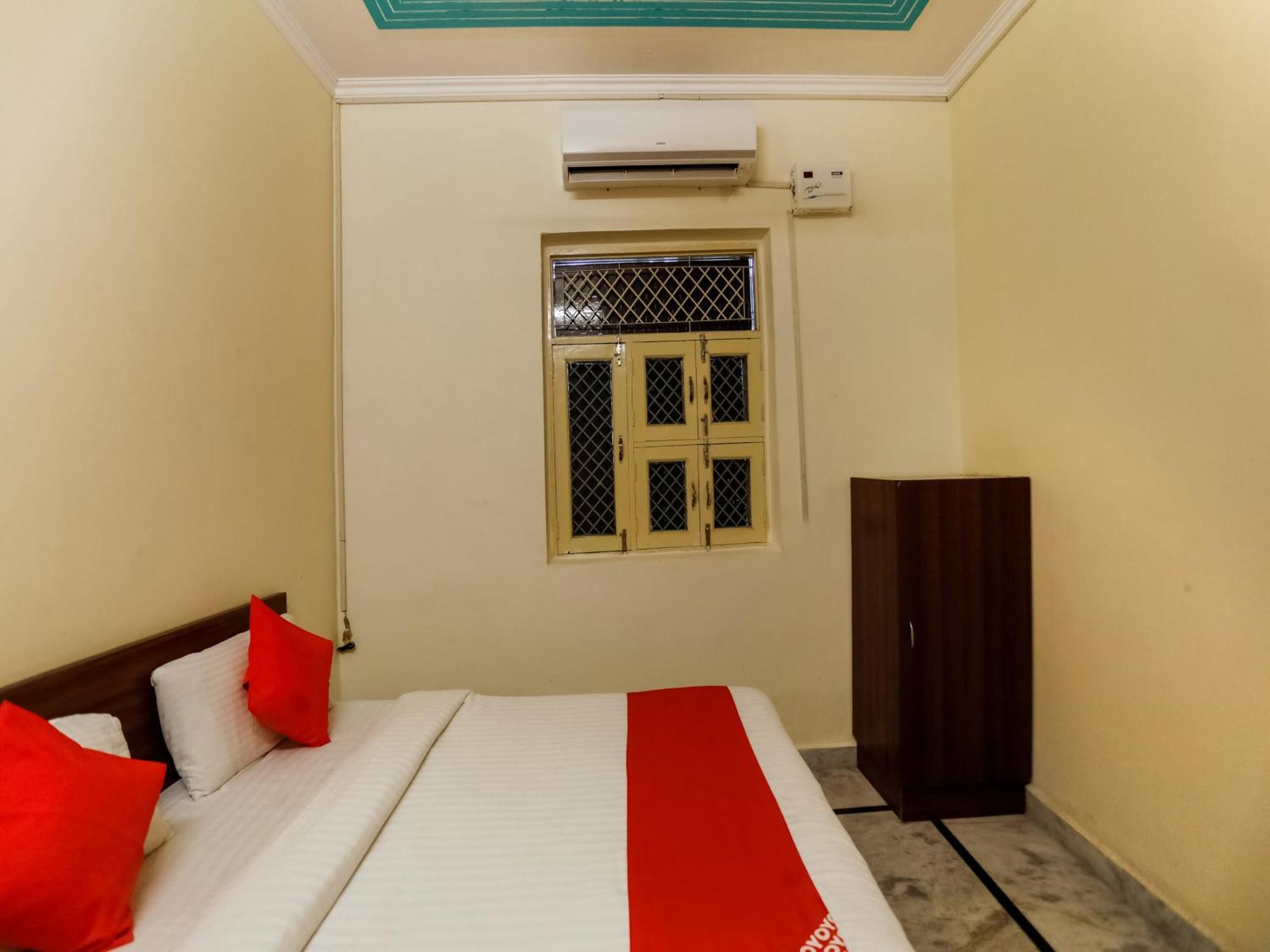 Hotel O Peak 4*