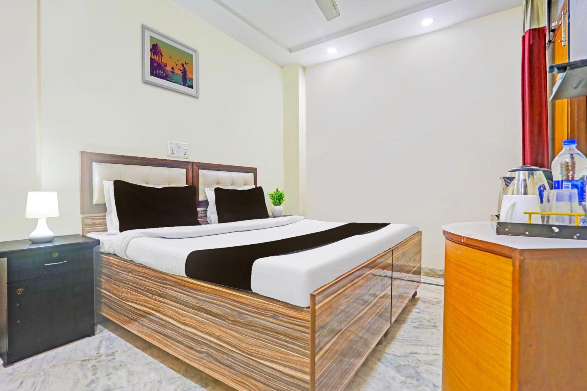 Hotel O Krishna