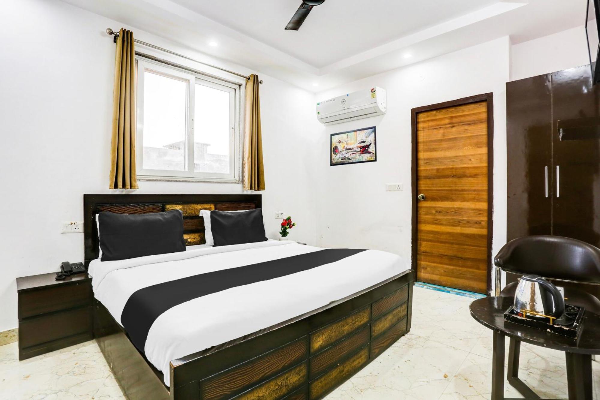 O International New Delhi